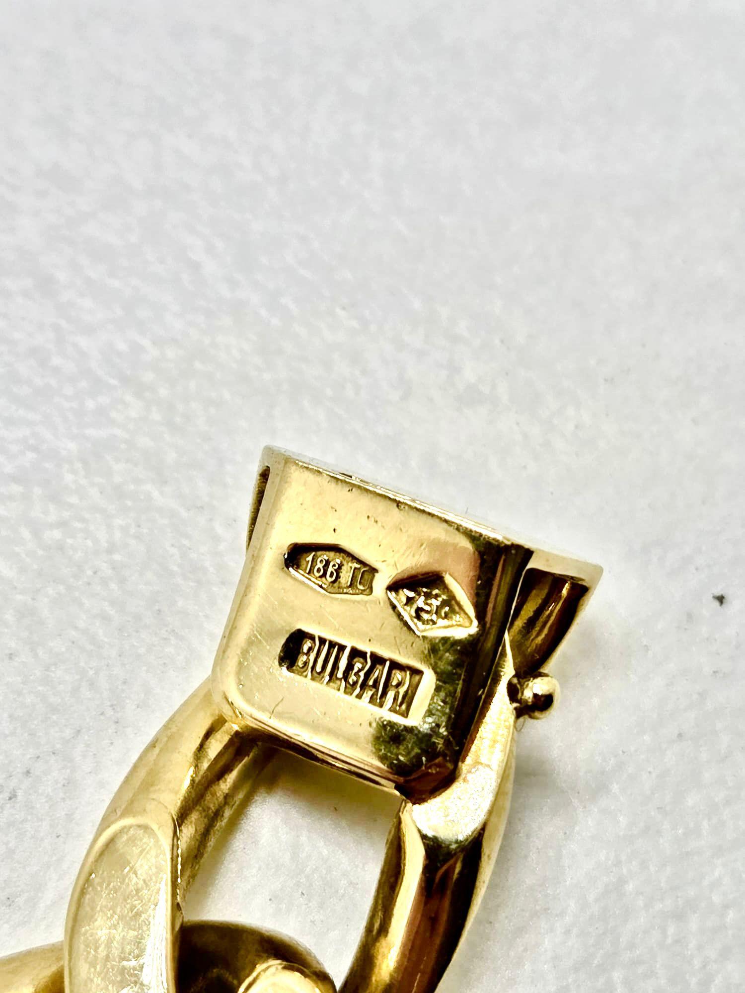 Romano classico Unique Bulgari 1970s Monete Yellow Gold Coin Bracelet with Roman Emperor Domitia in vendita