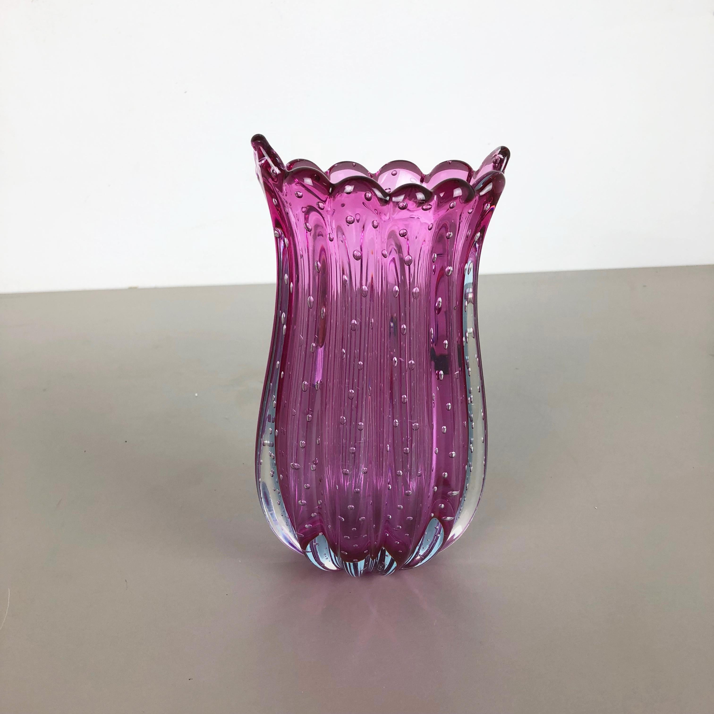 bullicante glass vase