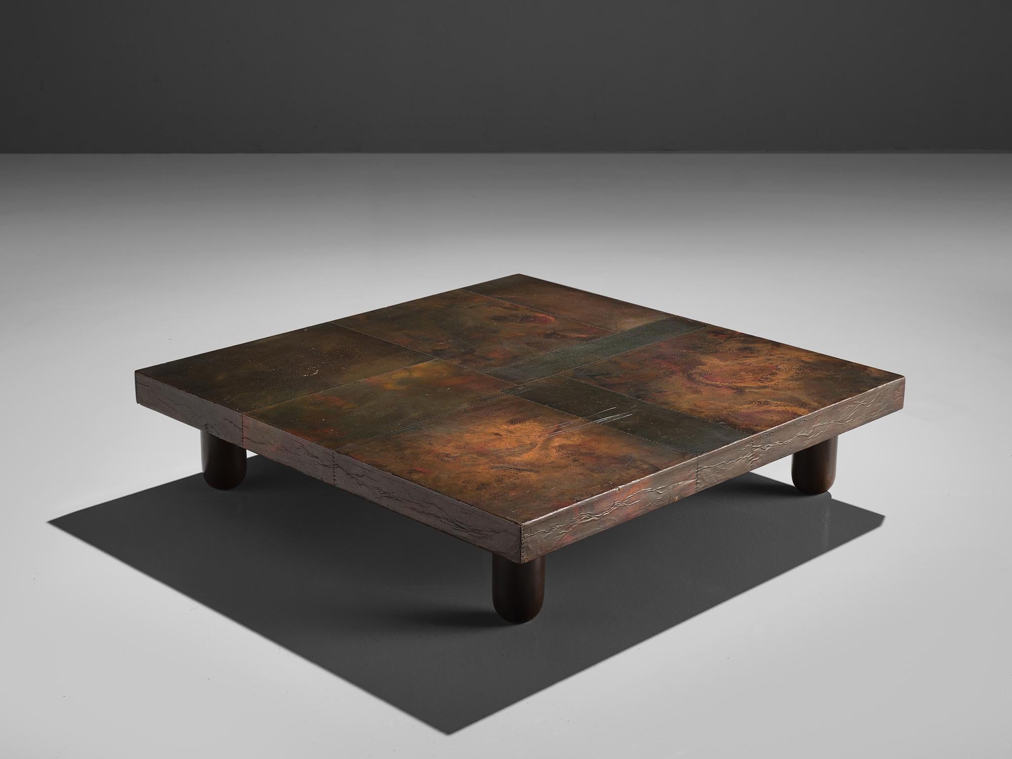 Atelier Burchiellaro, coffee table, copper, wood, Italy, 1960s 

Atelier Burchiellaro and its founder Lorenzo Burchiellaro are known for its artistic use in metals and the creation of decorative objects and furniture. This side table is no