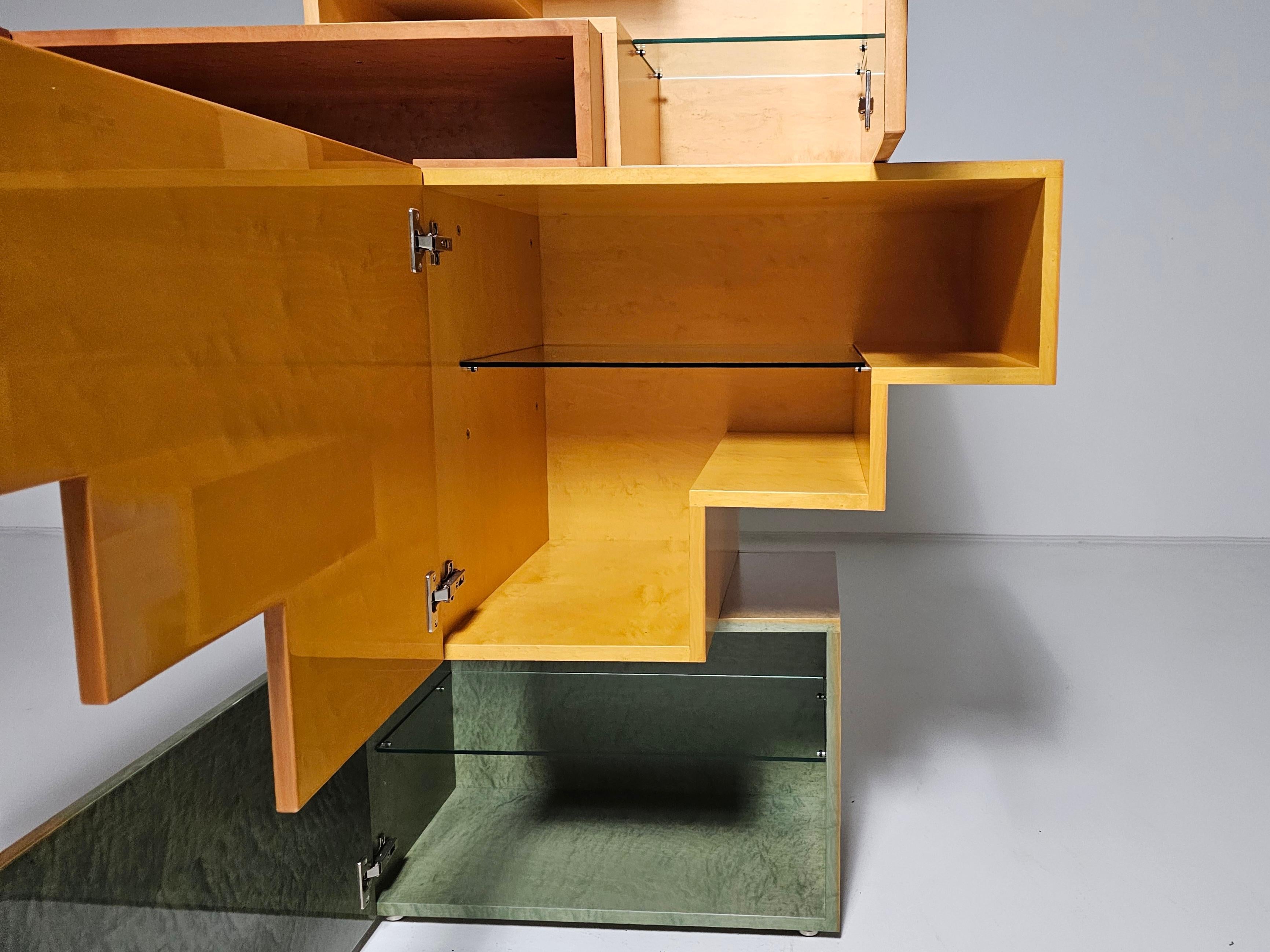 Meuble cubiste sculptural unique en bois de ronce, Italie, années 1990 2