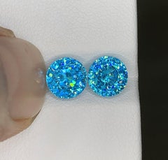Unique Cambodian Blue Zircon Pair Gemstone : Round Cut 6.98 CT