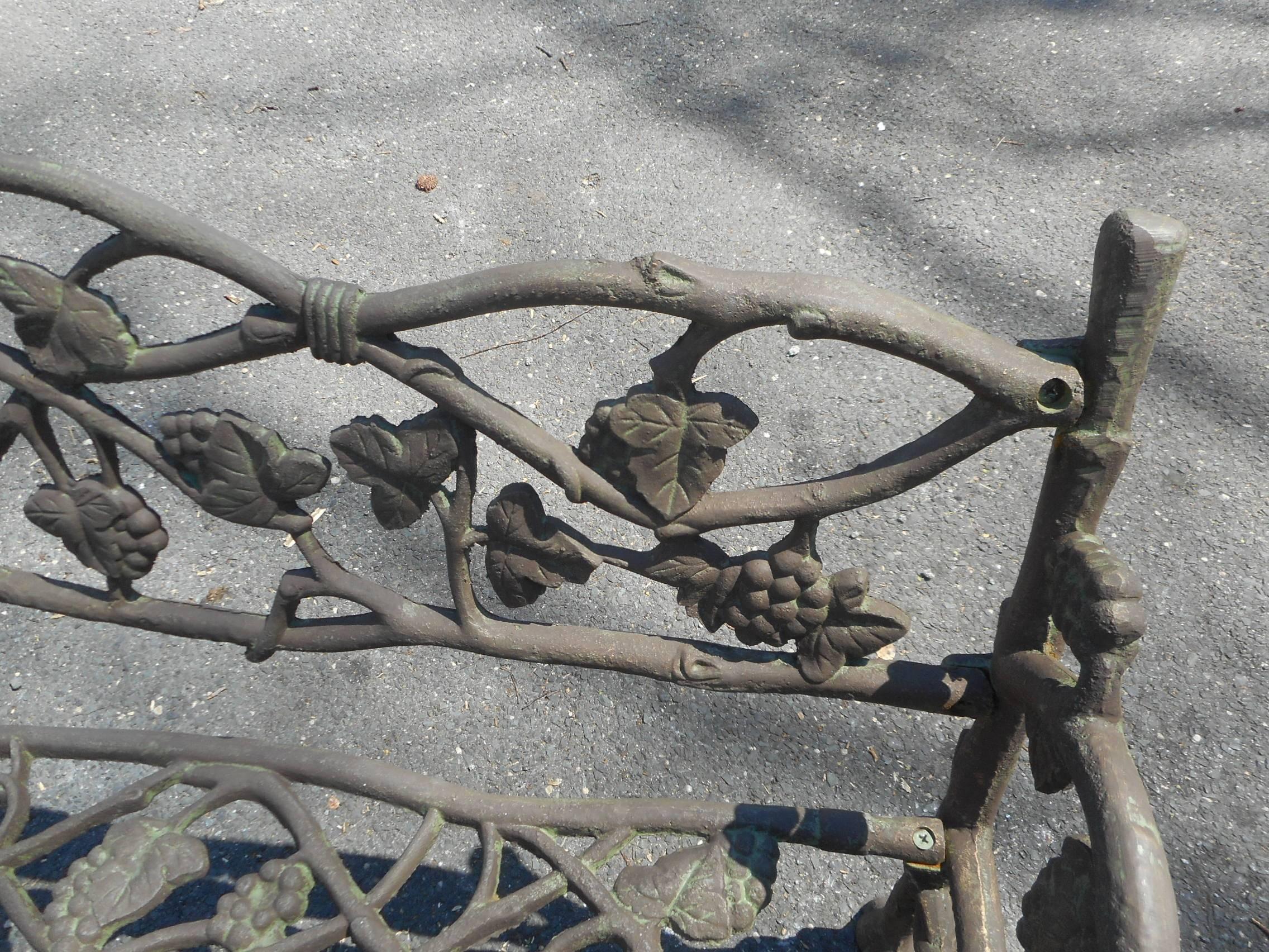 Unique Cast Iron Decorative Bench In Good Condition In Brooklyn, NY