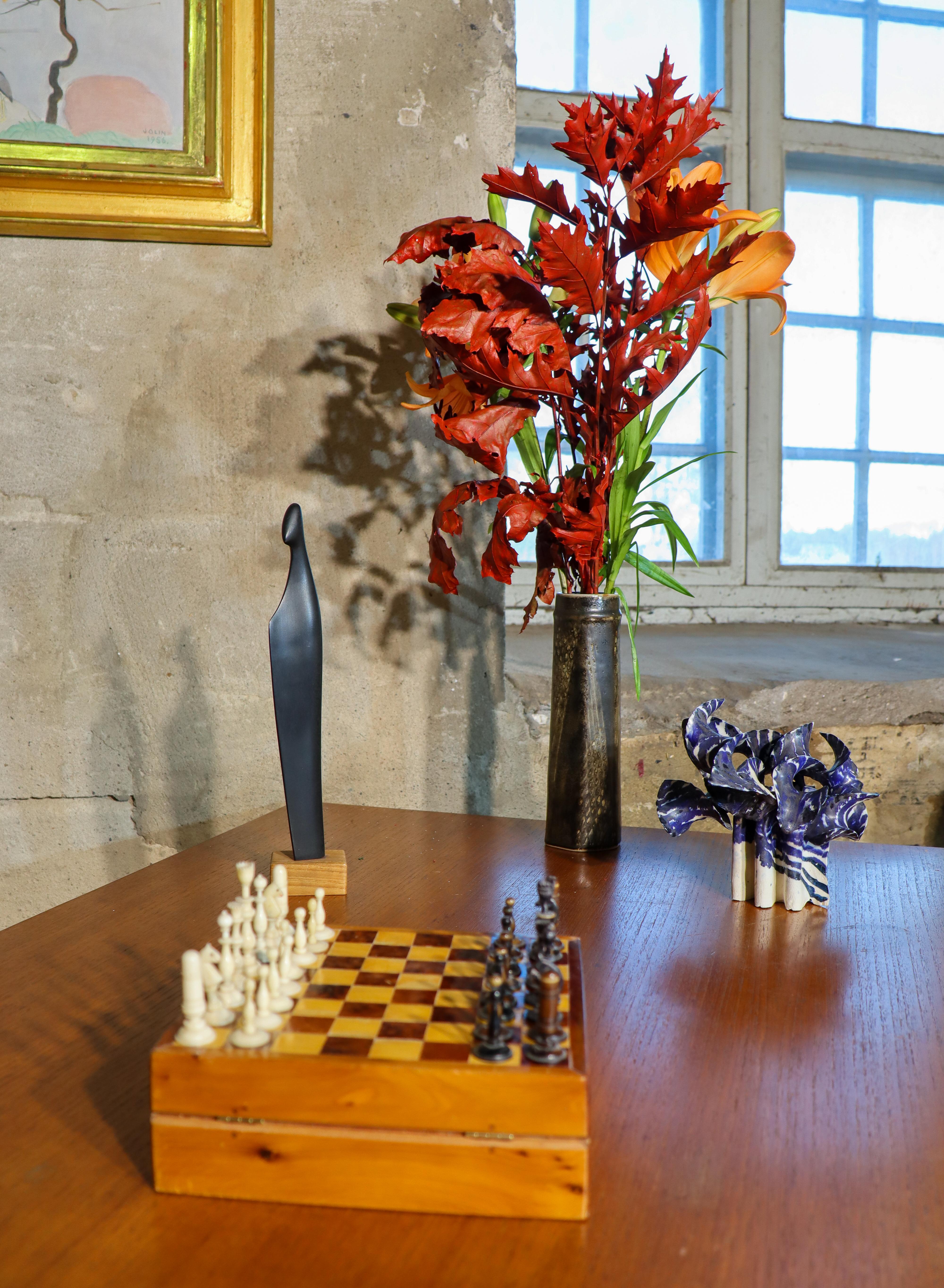 Scandinave moderne Céramique unique -  Sculpture bleue abstraite de Britt-Ingrid Persson, Suède en vente