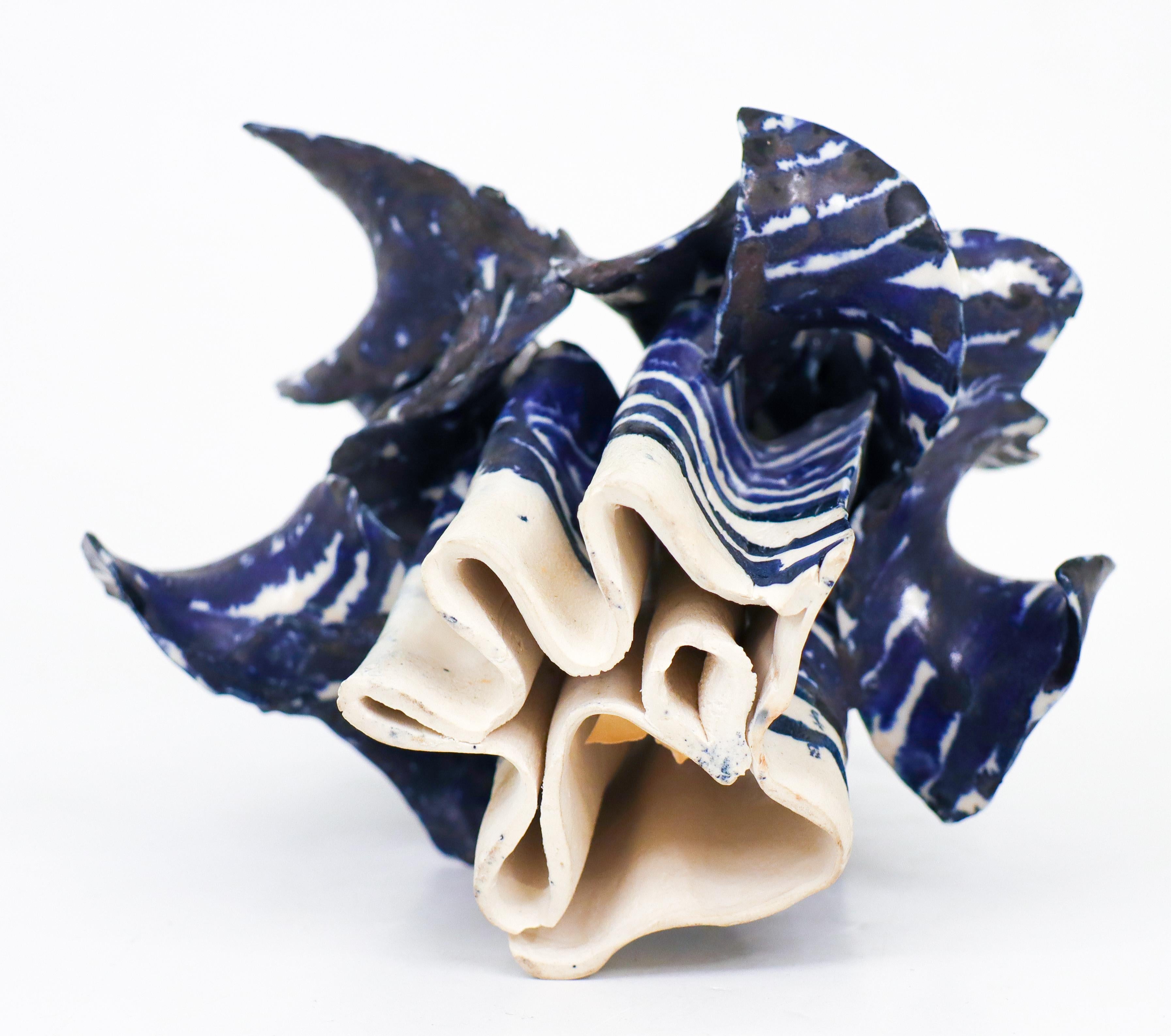 Einzigartige Keramik –  Abstrakte blaue Skulptur von Britt-Ingrid Persson Schweden im Angebot 2