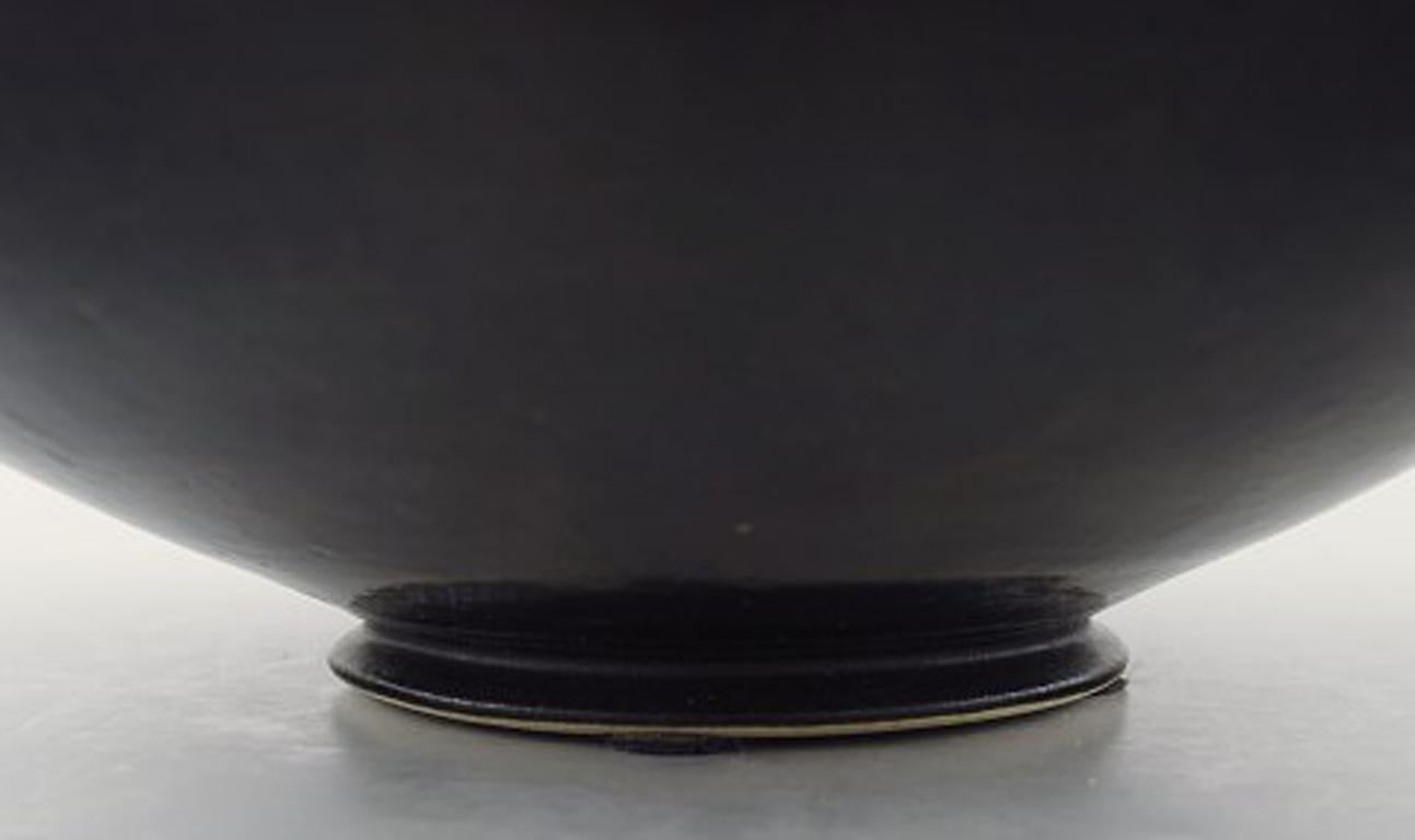 Modern Unique Ceramic Bowl by Birthe Sahl, Halvrimmen, Denmark For Sale