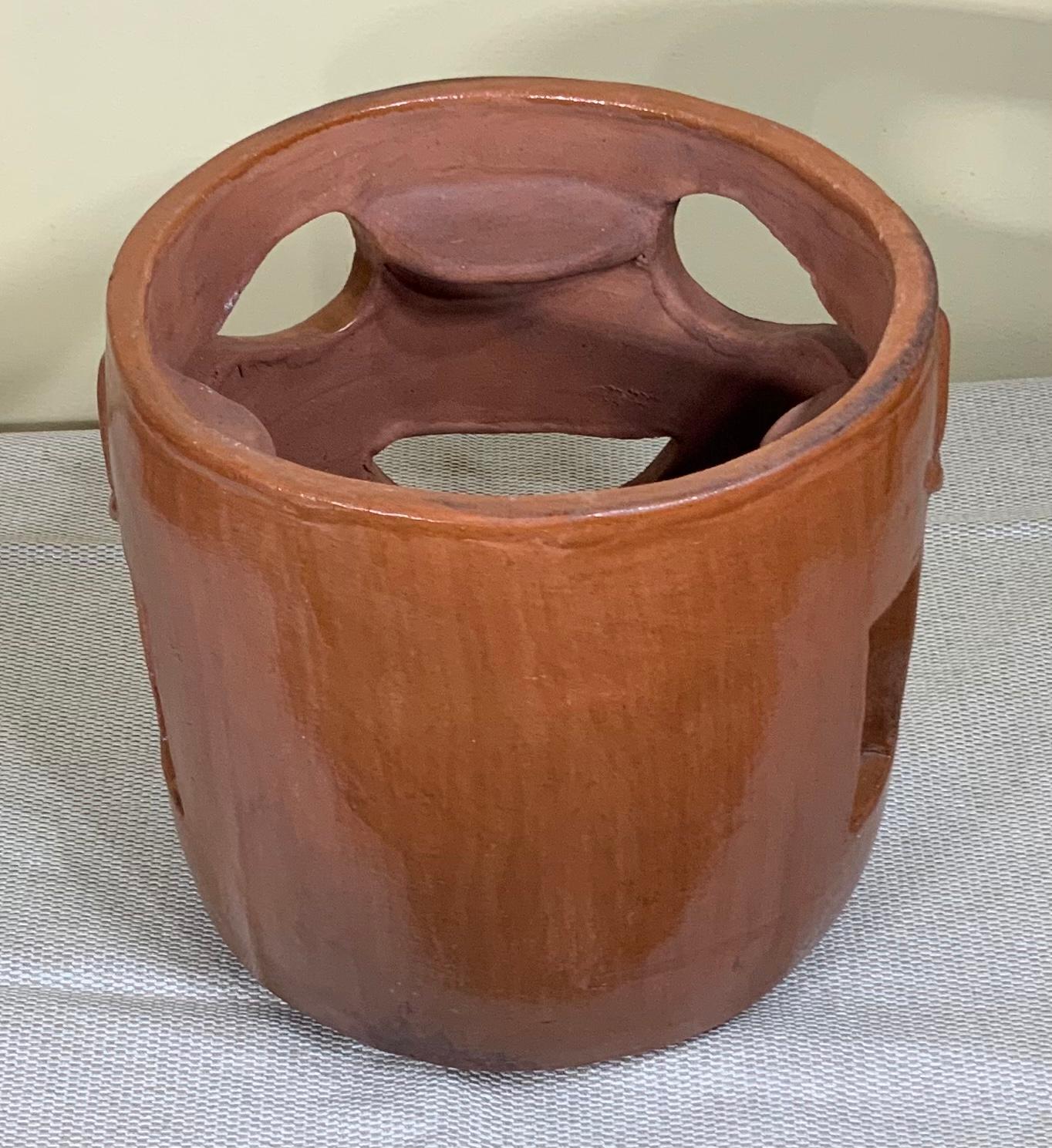 Einzigartiges kubistisches Keramikgefäß oder Garten-Pflanzgefäß im Angebot 1