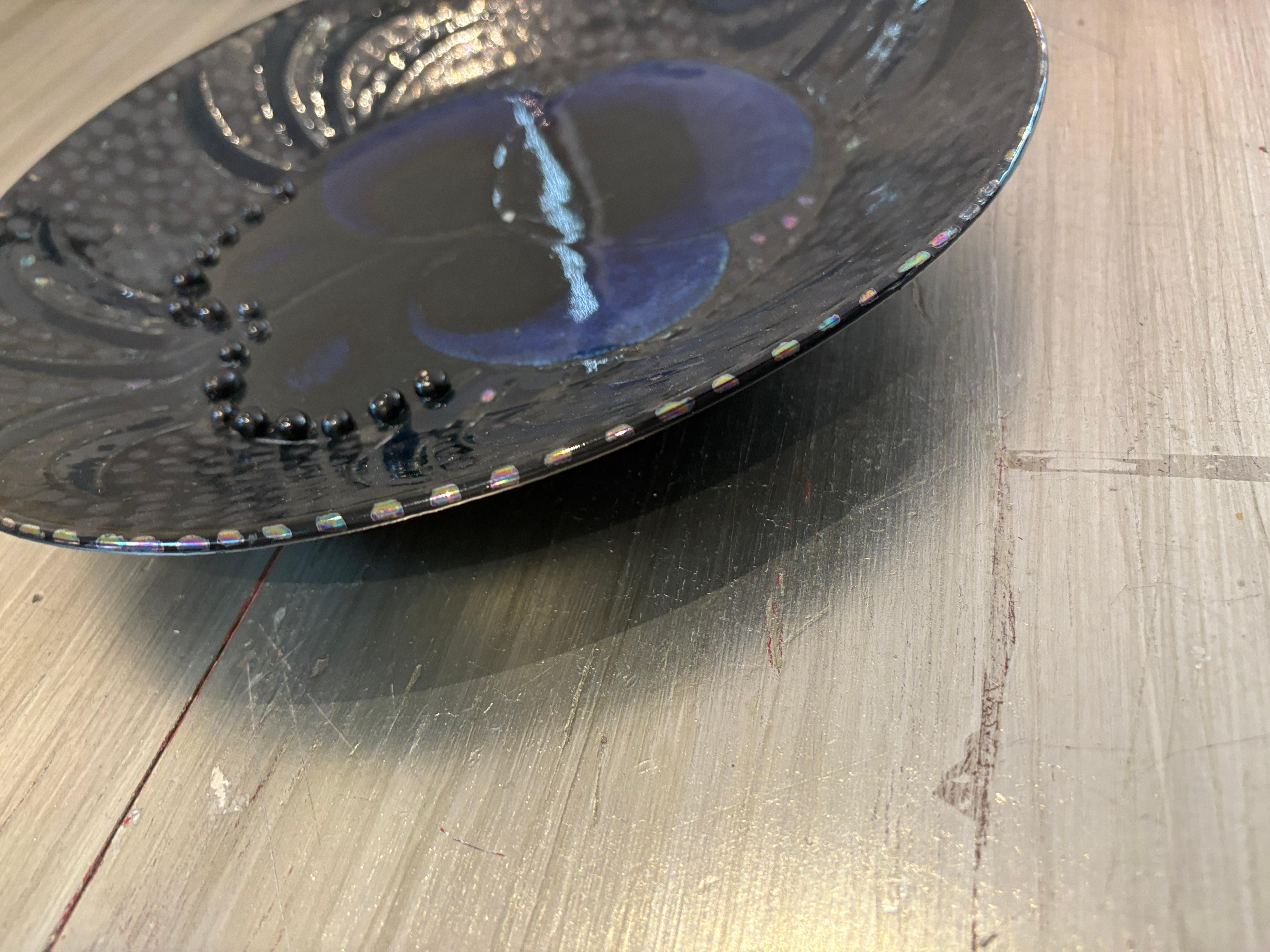 Unique ceramic plate by Birger Kaipiainen In Good Condition For Sale In Zurich, CH