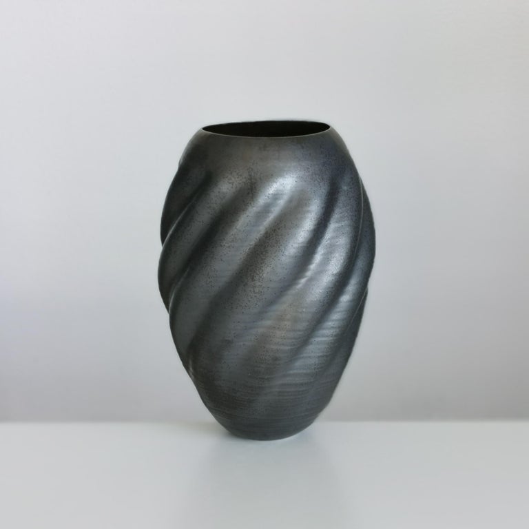 Clay Unique Ceramic Sculpture Vessel N.55, Black Wave Form, Objet d'Art For Sale