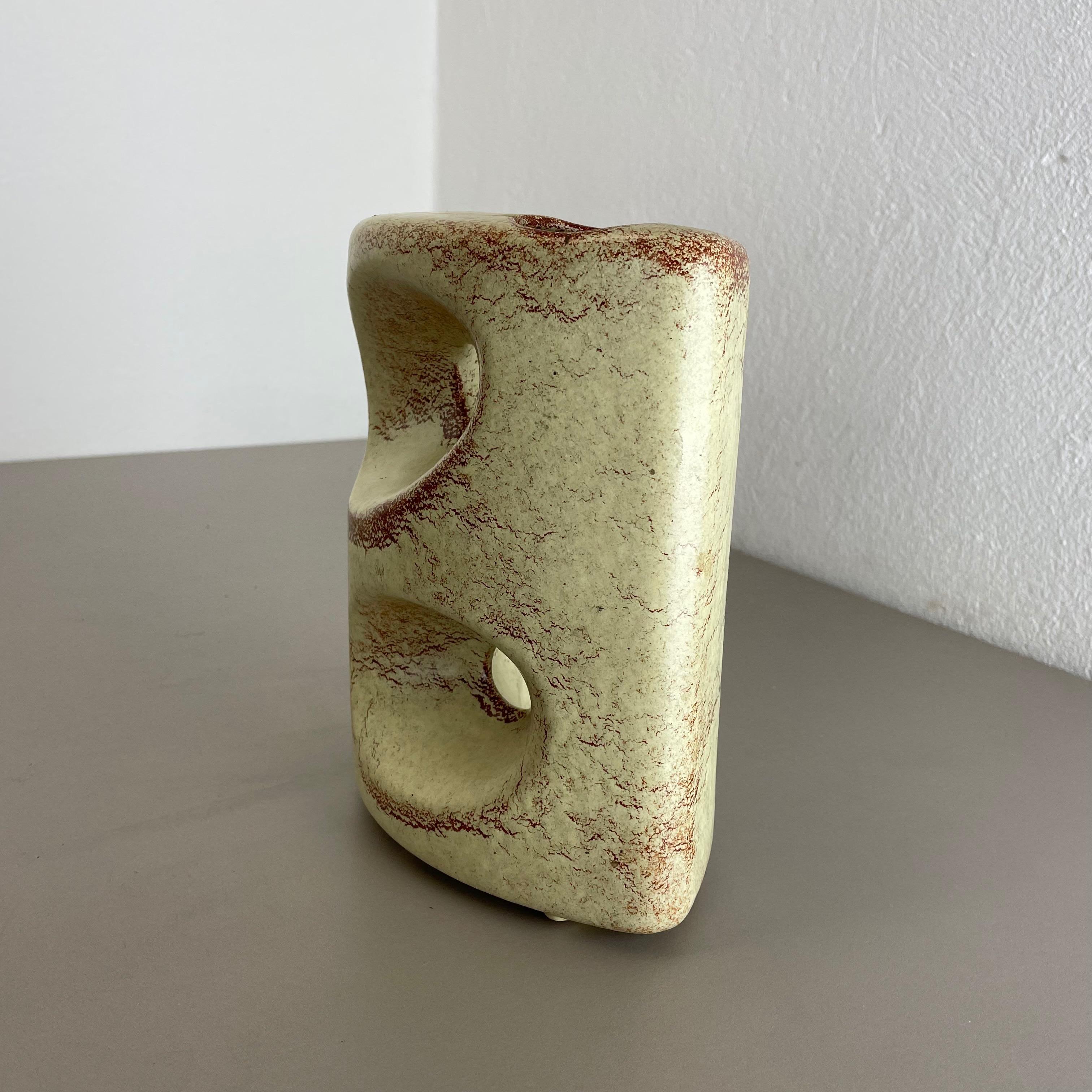 20ième siècle Vase unique en céramique de studio par Bertoncello Schiavon Ceramics, Italie, années 1970 en vente