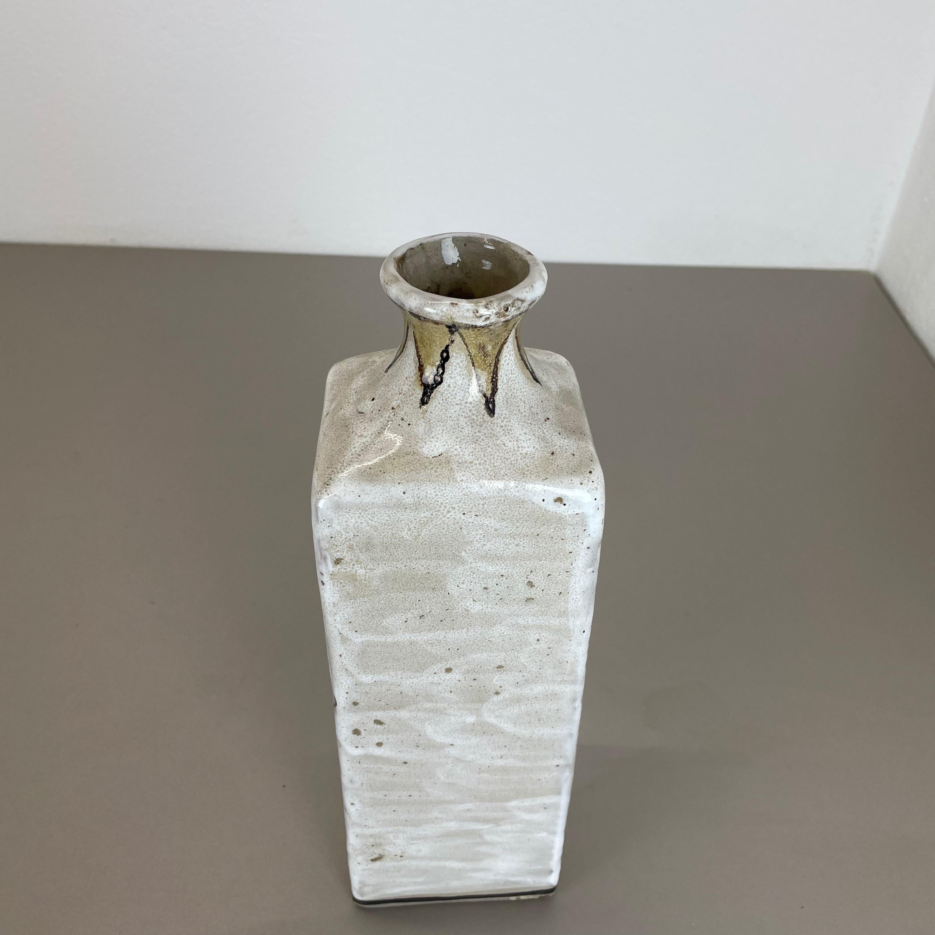 Eine einzigartige Studio-Keramik-Vase von Elio Schiavon Ceravon, Padua, Italien, 1970er Jahre im Angebot 7