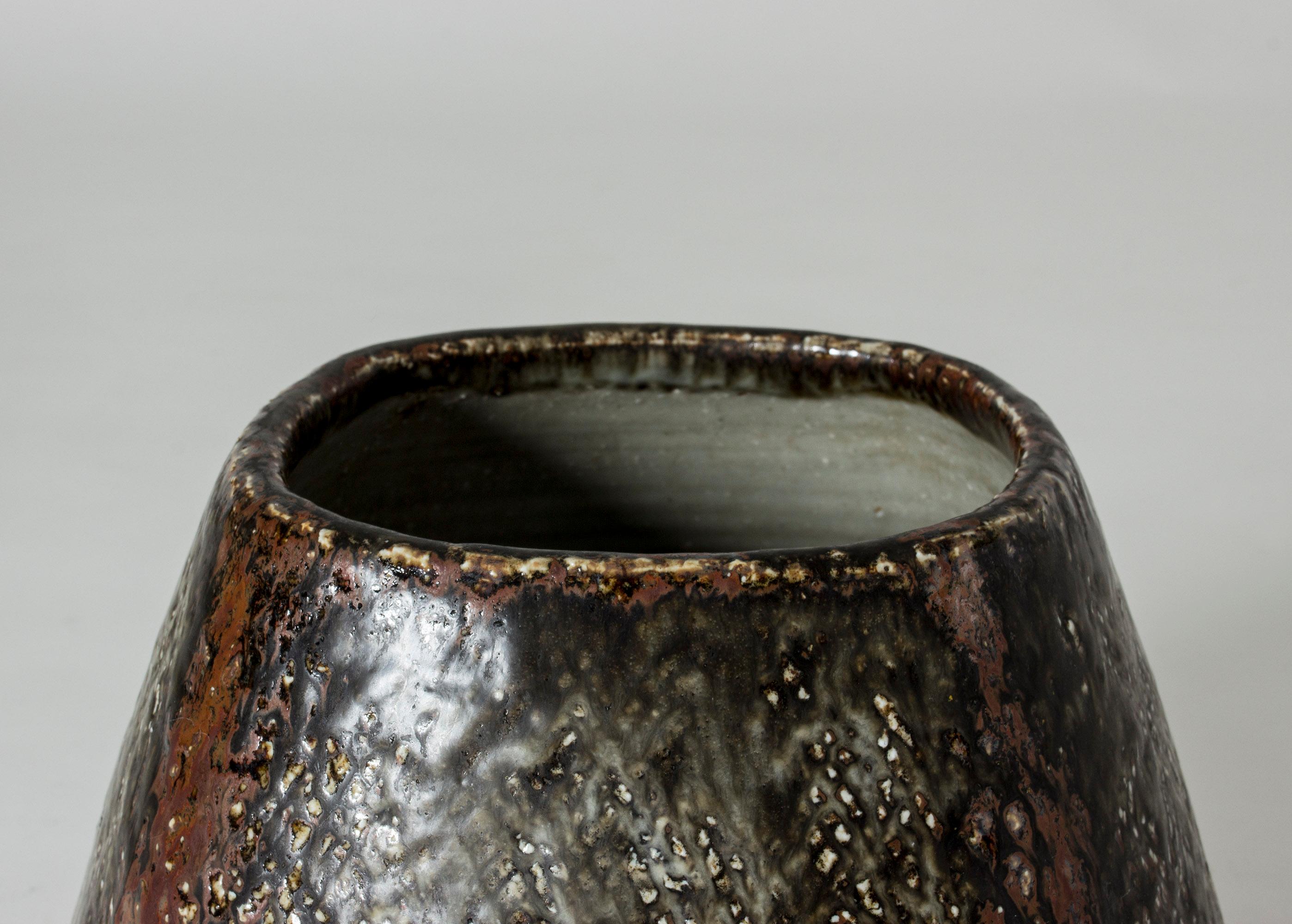 Swedish Unique Chamotte Vase by Carl-Harry Stålhane