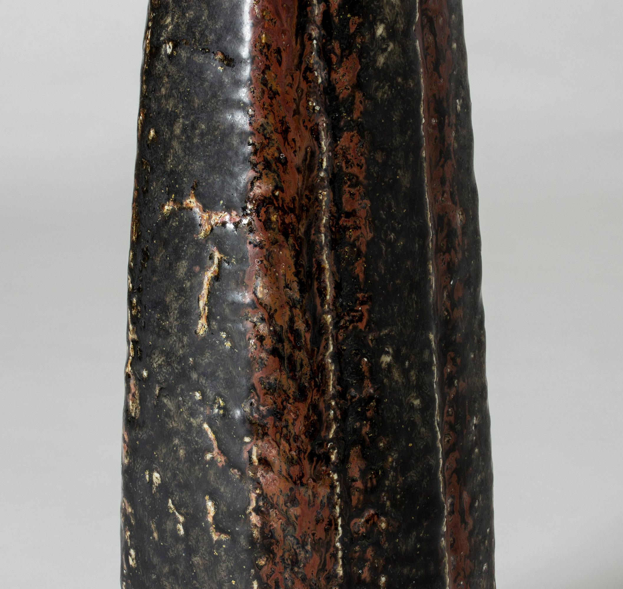 Metà XX secolo Vaso Chamotte unico di Carl-Harry Stålhane in vendita