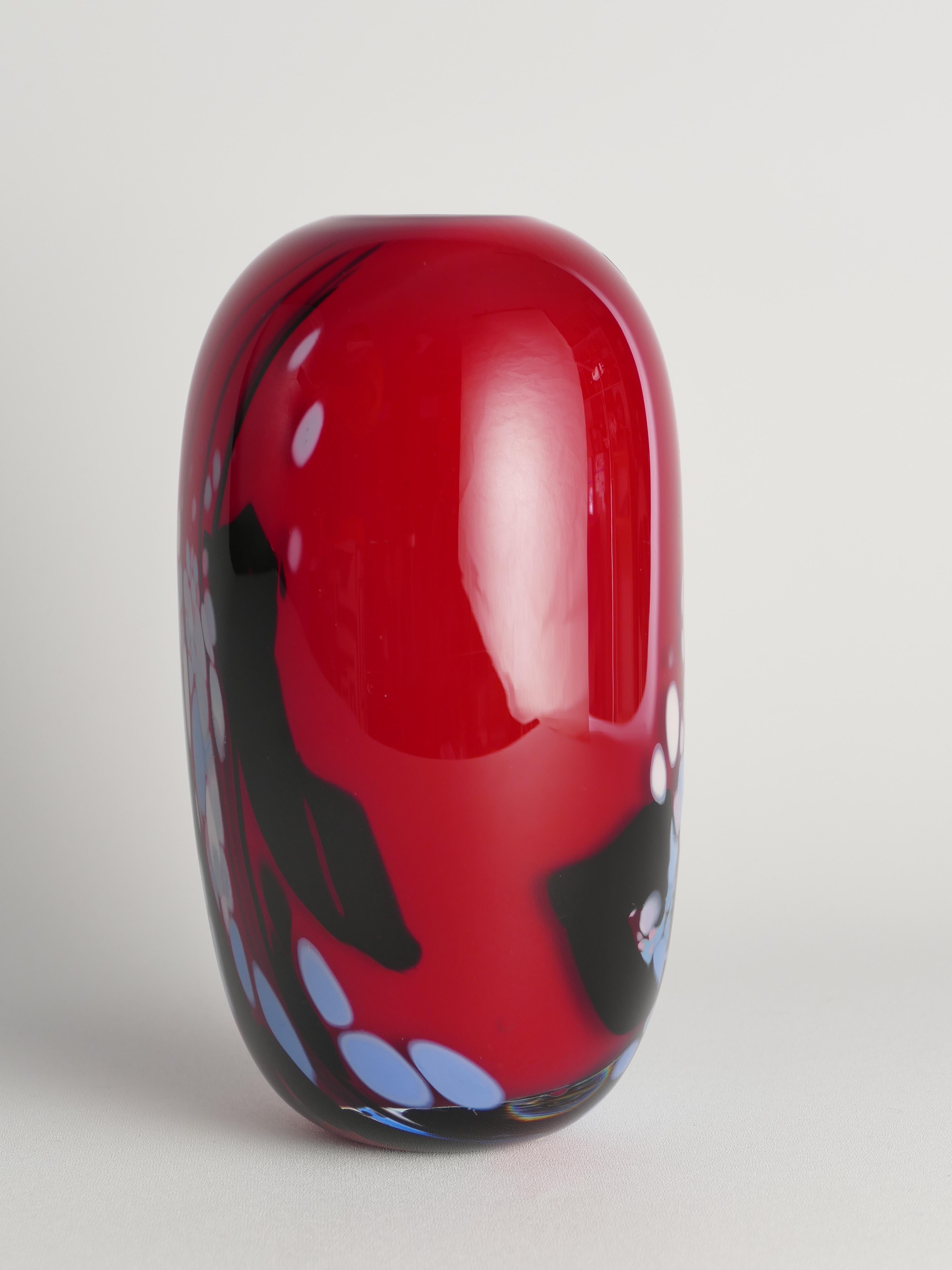 Unique Cherry Red Art Glass Vase by Mikael Axenbrant, Sweden 1990 For Sale 4