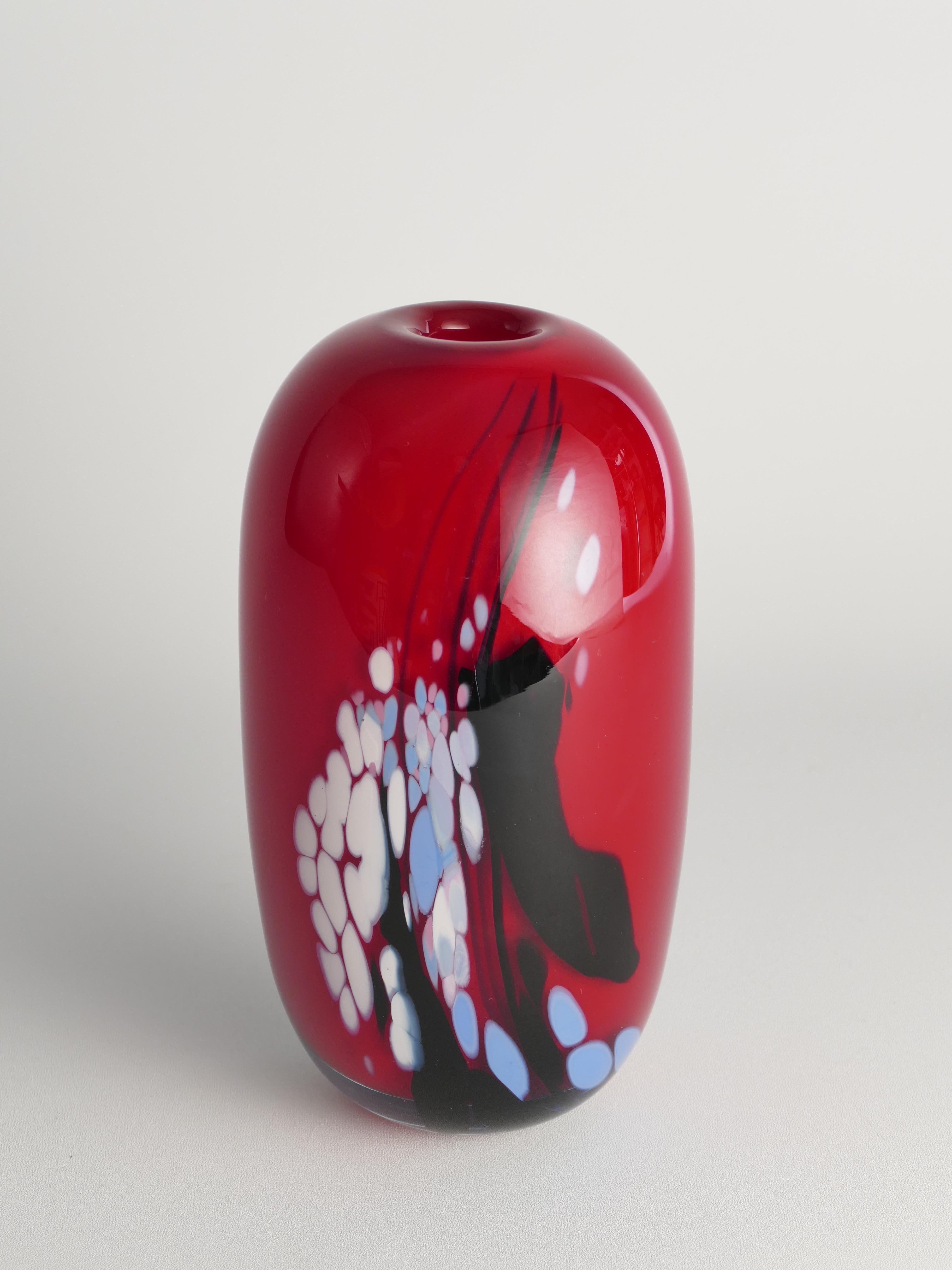 Unique Cherry Red Art Glass Vase by Mikael Axenbrant, Sweden 1990 For Sale 12