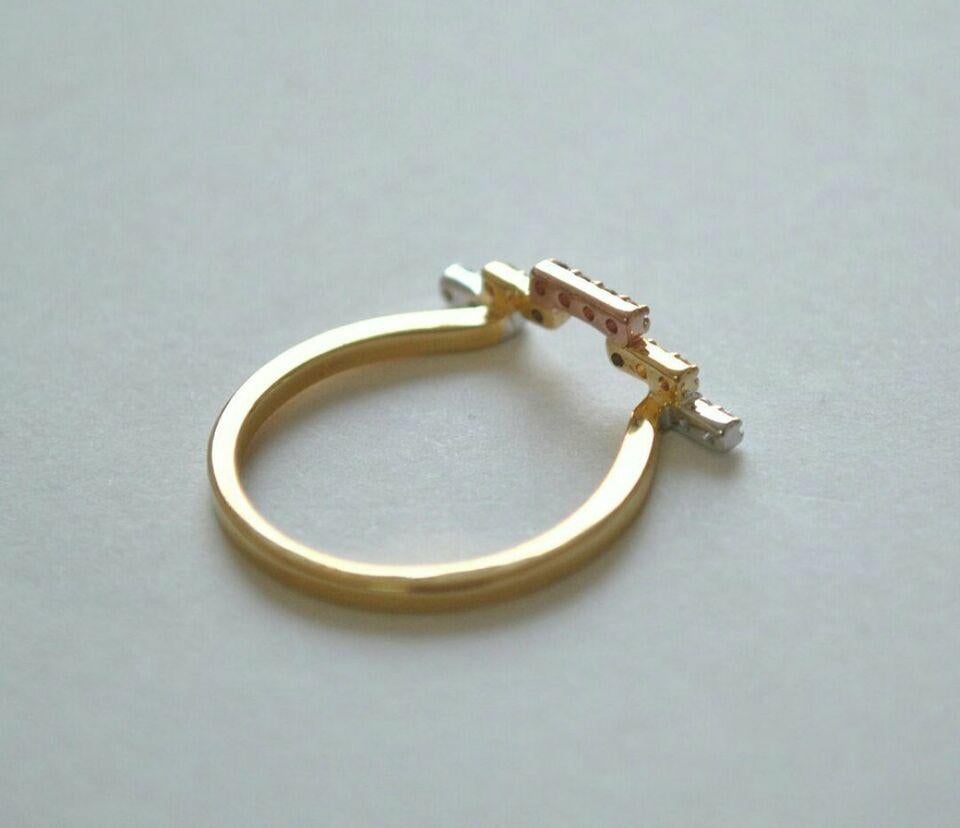 Unique Chevron Wedding Ring 14k Gold Natural Diamond 3 Tone Geometric Ring Band. For Sale 3