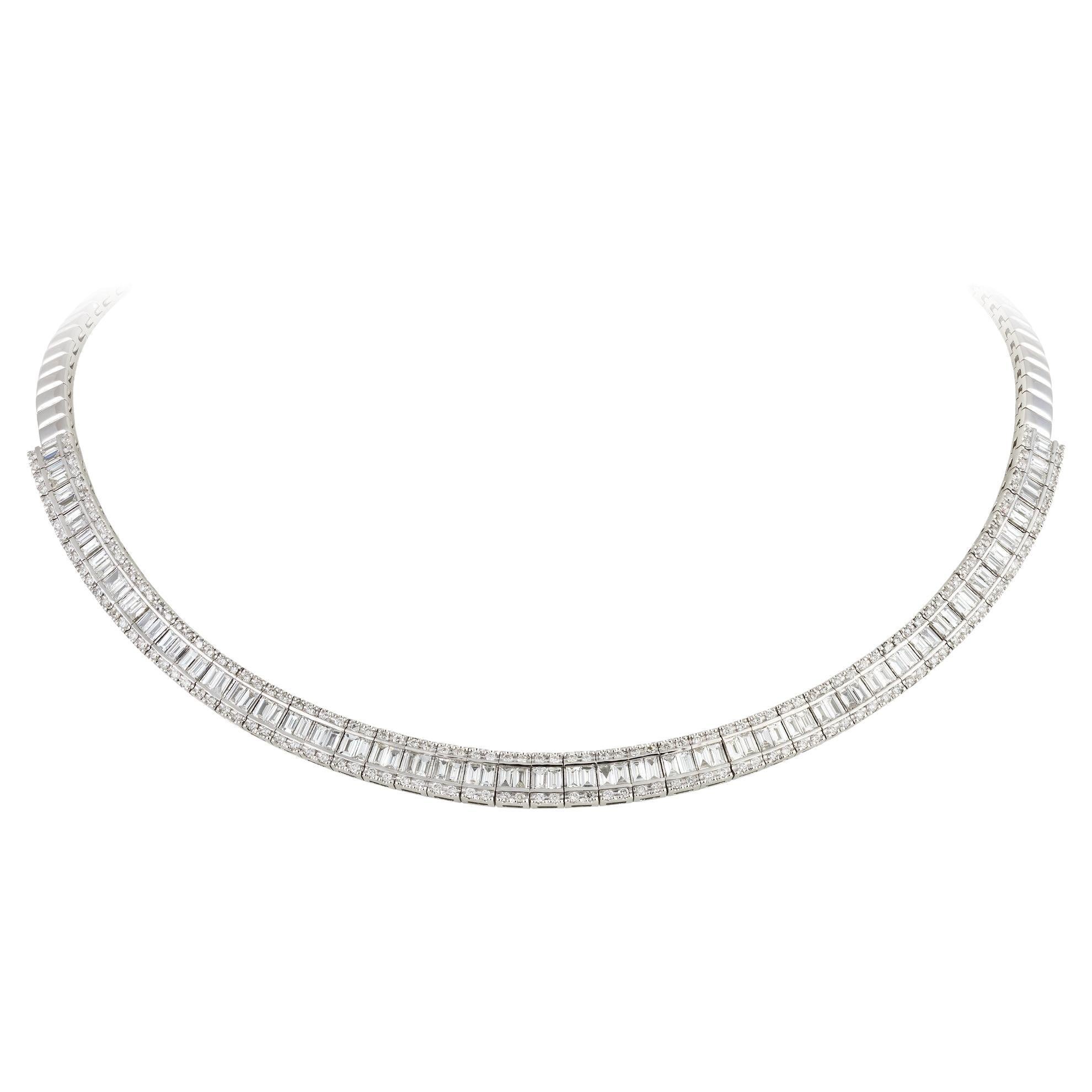 Unique Choker White Gold 18K Necklace Diamond for Her For Sale
