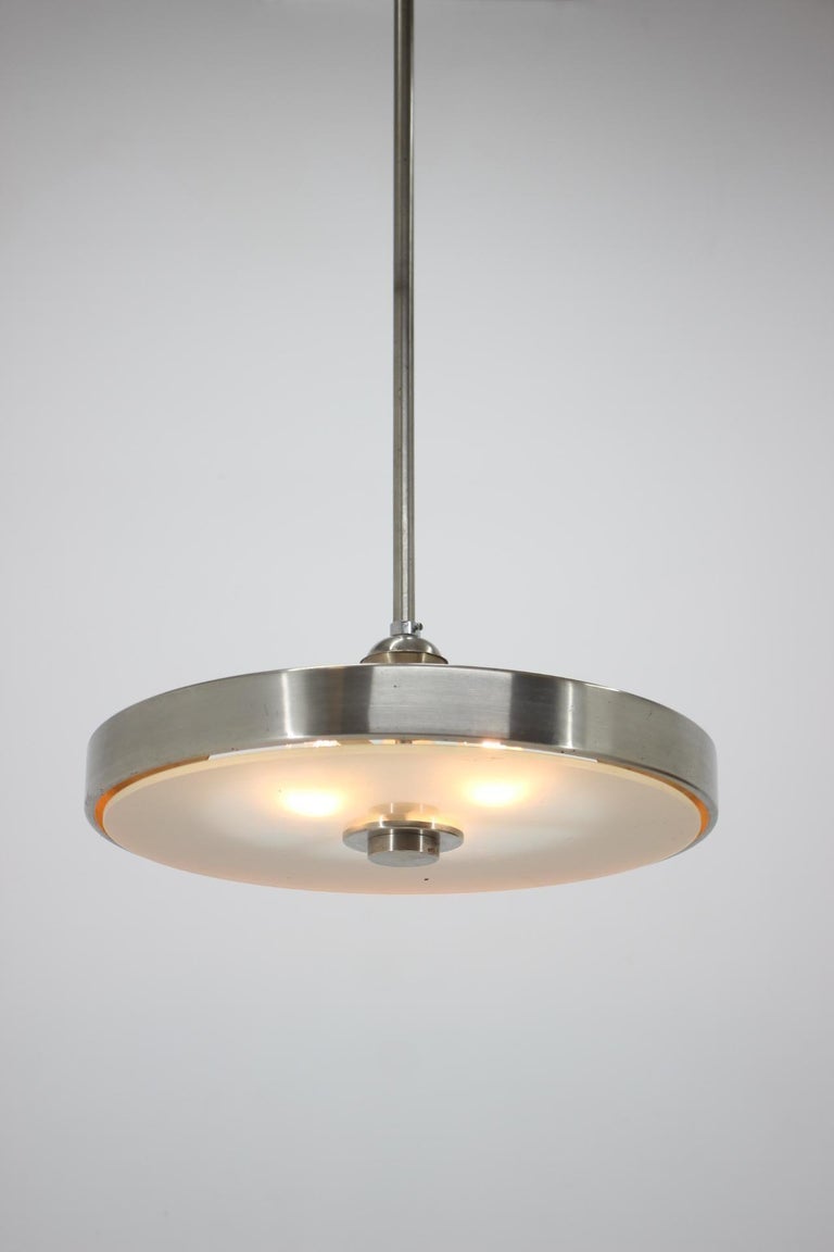 Einzigartiger BauhausAnhänger aus Chrom und Glas, 1930er Jahre im