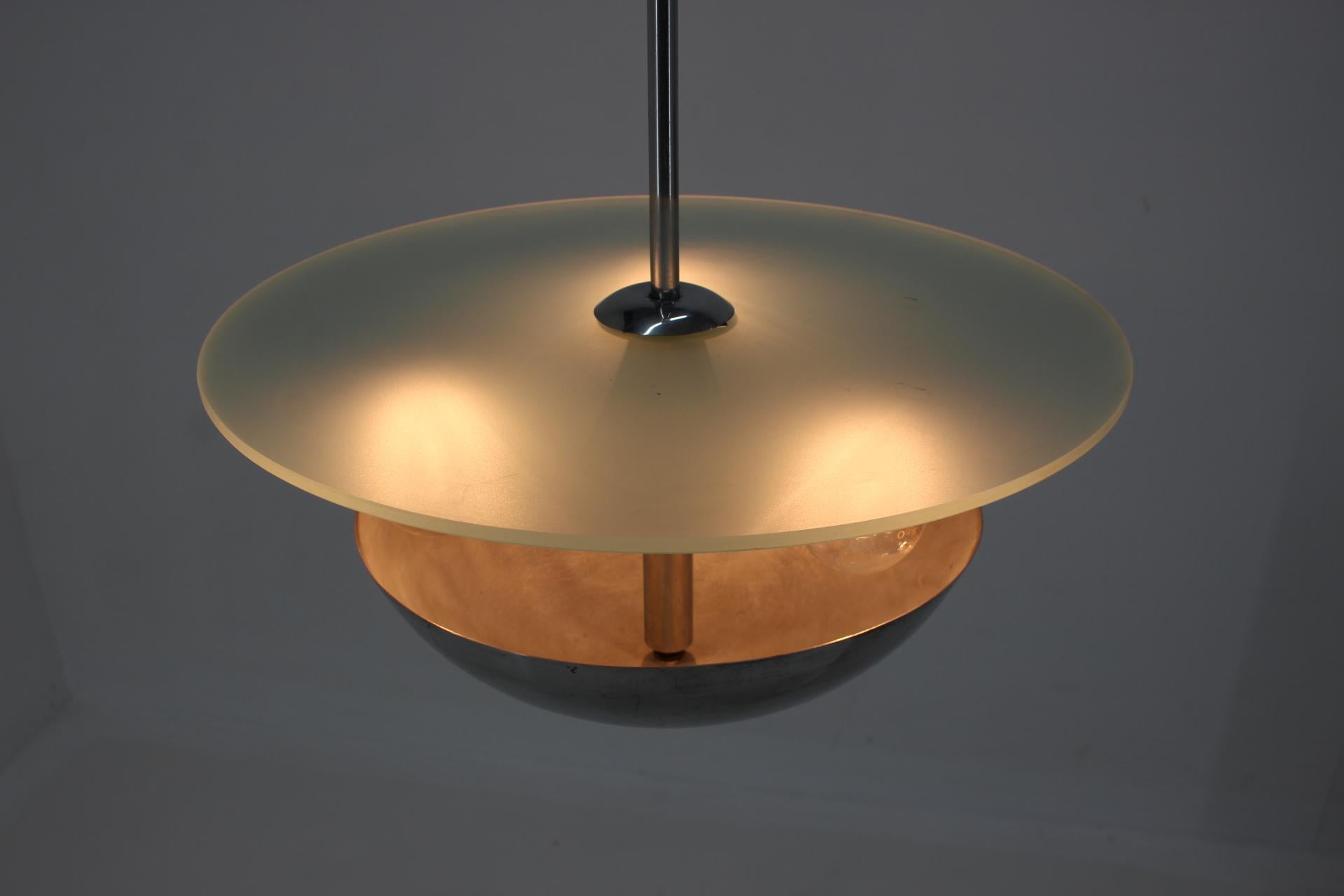 Metà XX secolo Pendente Bauhaus cromato unico, anni '30 in vendita