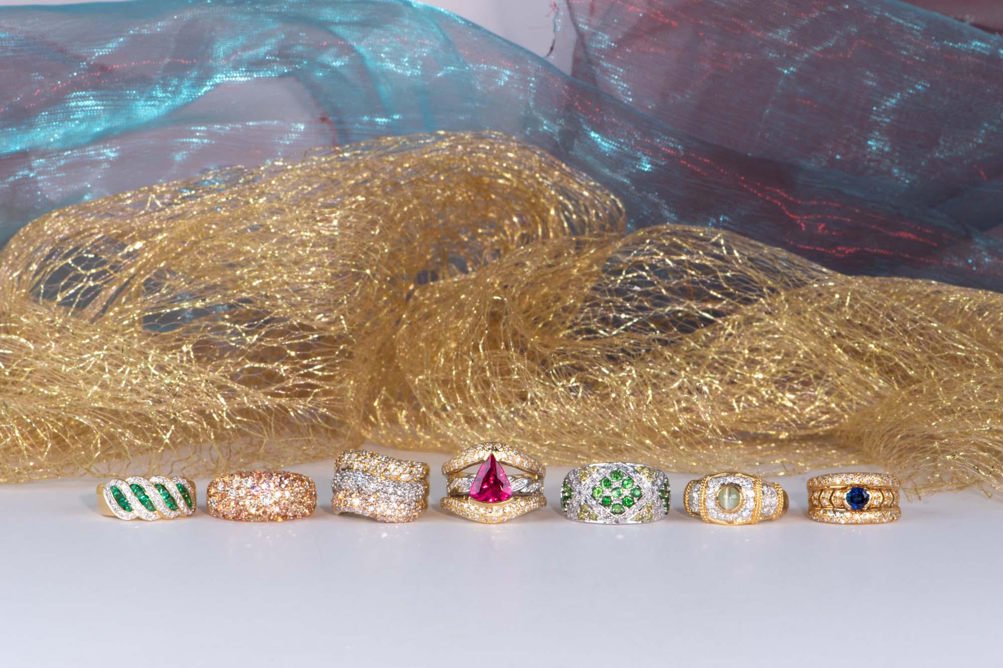 Anillo único de crisoberilo ojo de gato con pavé de diamantes Oro de 18 quilates y platino 6g+R6712 en venta 2