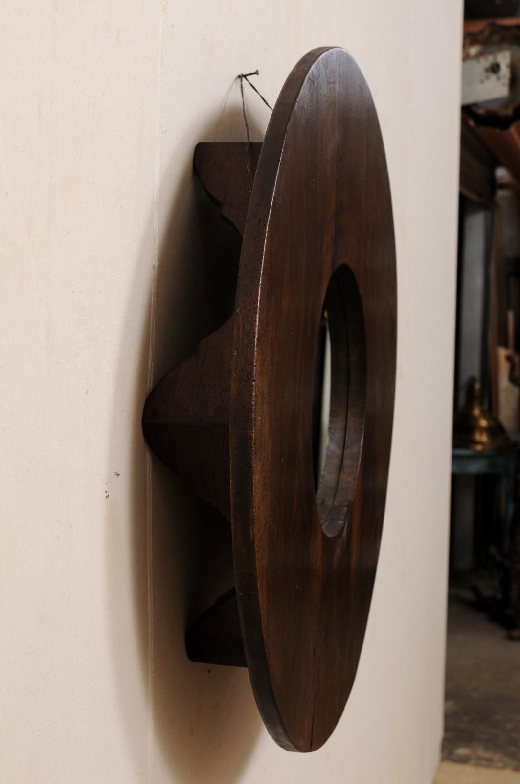 Unique Circular Shaped Mirror with Great Side Profile with Projection from Wall In Good Condition For Sale In Atlanta, GA
