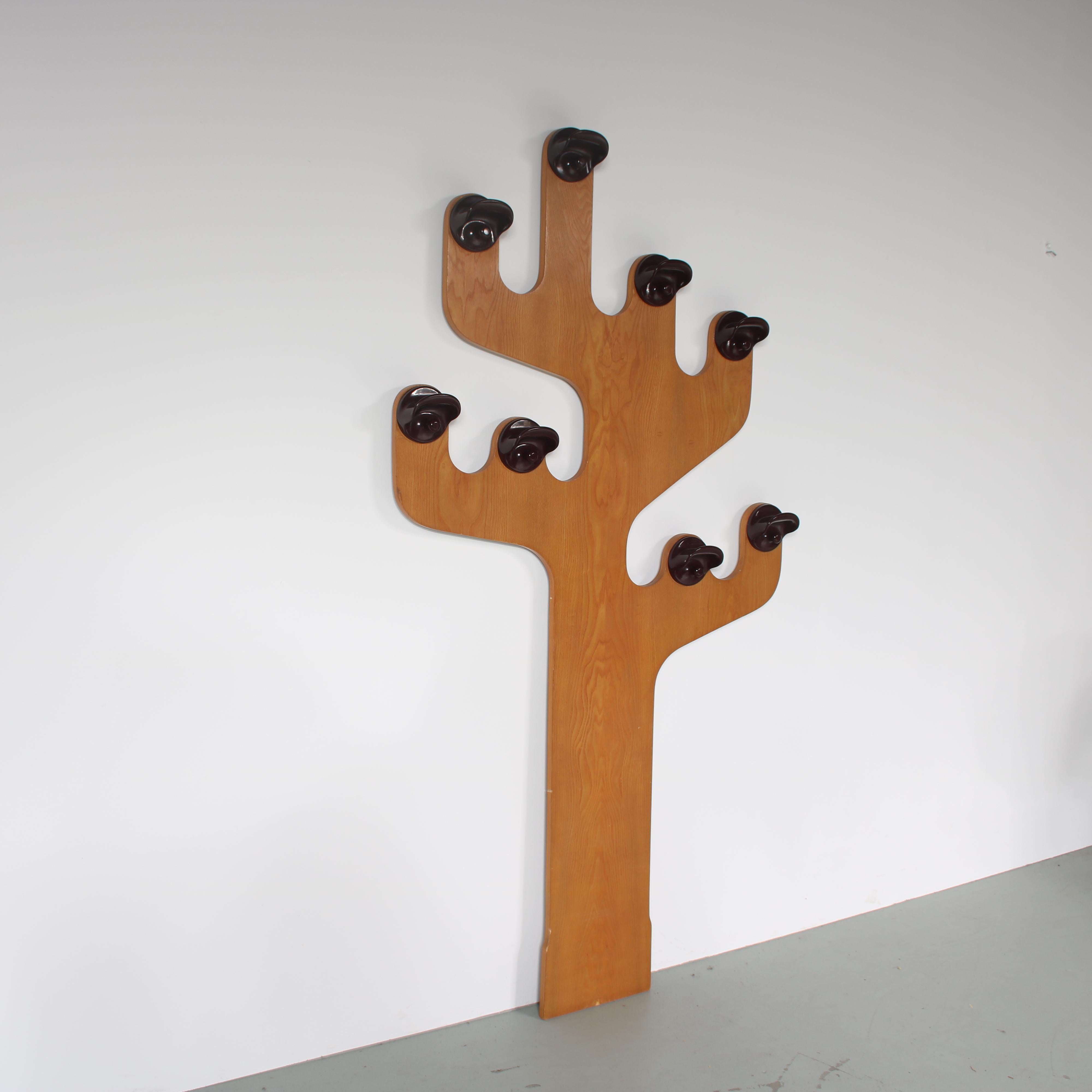 Plastic Unique Coat Rack by Olaf Von Boh for Kartell, Italy 1970 For Sale