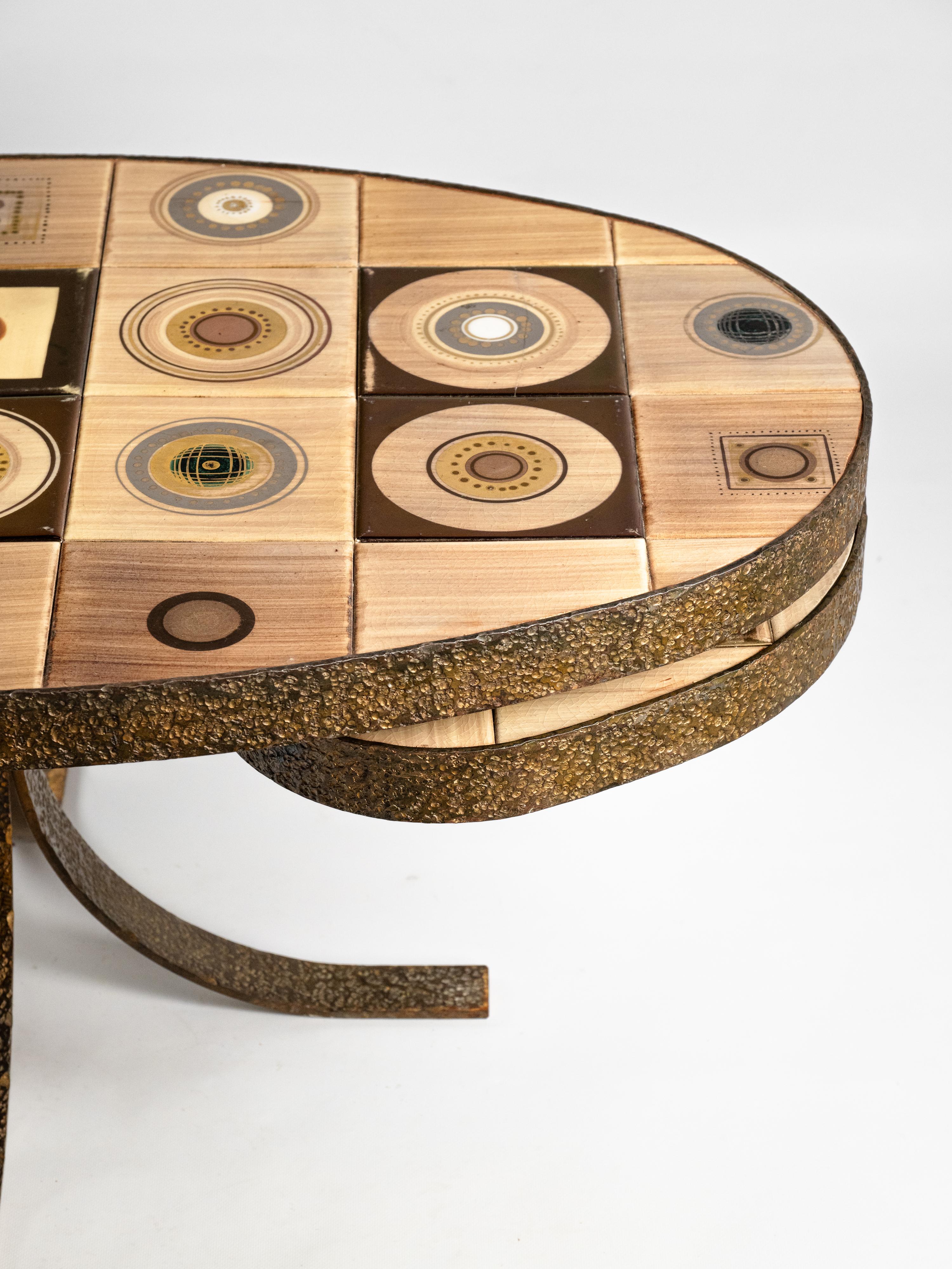 Ère spatiale Table basse unique en céramique Georges Pelletier pour La Roue Vallauris en vente