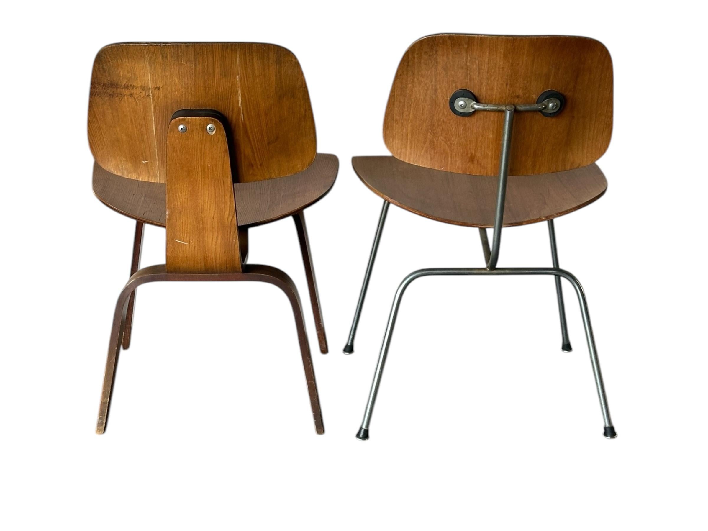 Set di sedie da pranzo in legno modellato Eames da collezione unico di Herman Miller in vendita 9