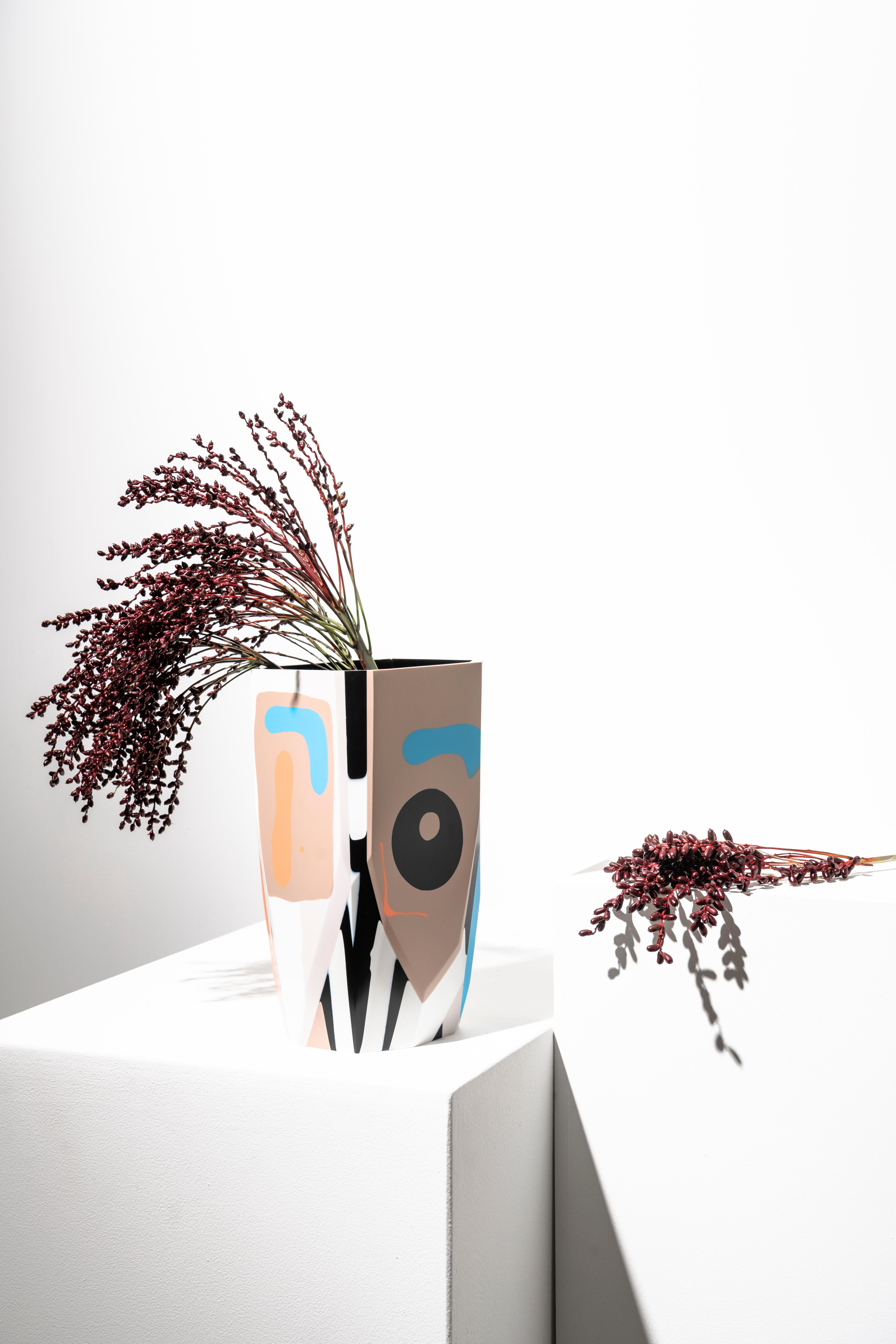 XXIe siècle et contemporain Vase contemporain unique en résine Kalahari par Elyse Graham en vente