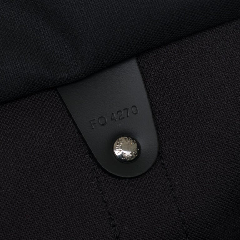 UNIQUE Customized BATBAG III Travel bag Louis Vuitton Keepall 55 éclipse strap 1