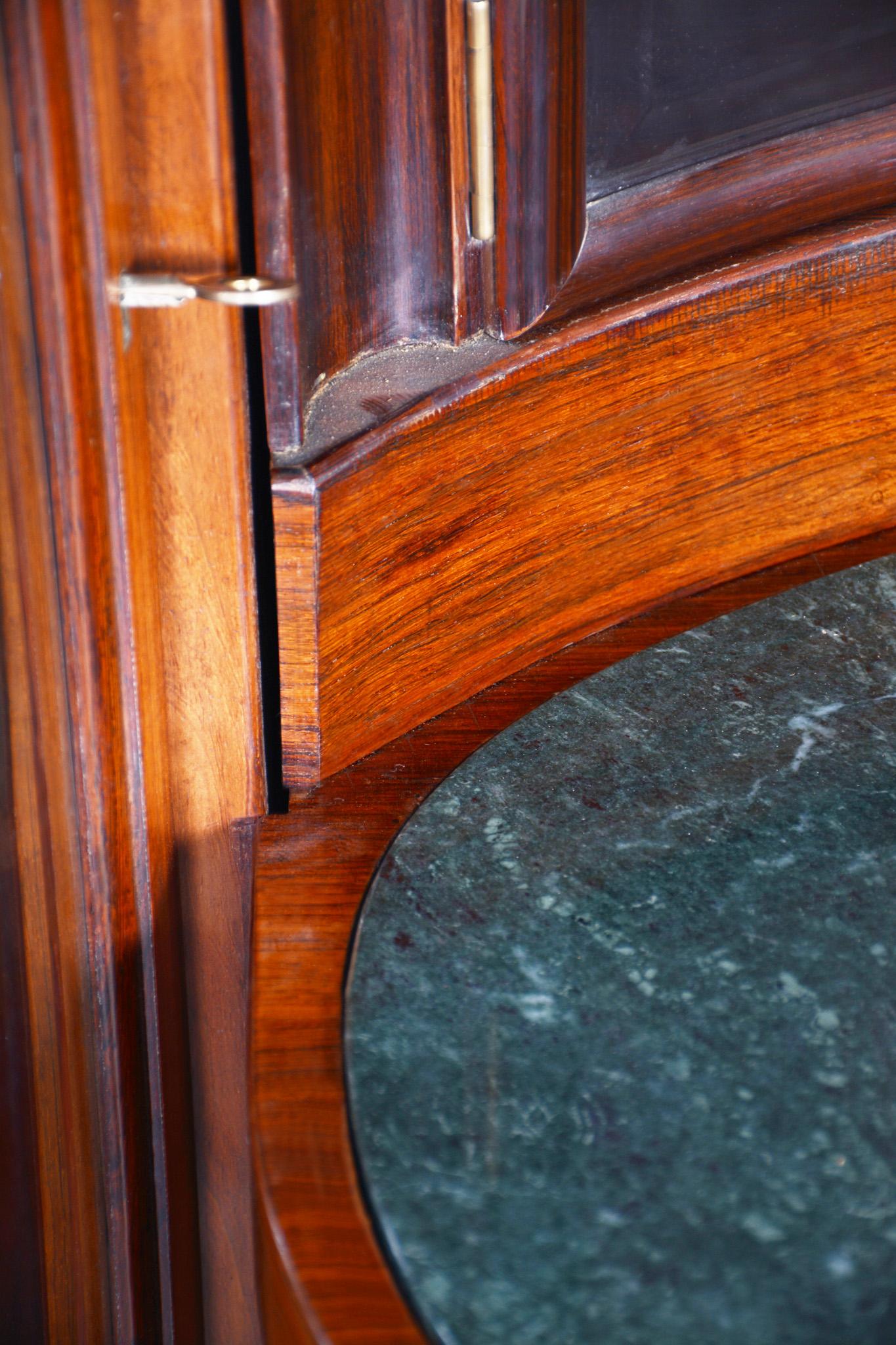 Unique Czech Art Deco Secretary/Writing Desk, Rosewood 1920-1929 In Good Condition For Sale In Horomerice, CZ