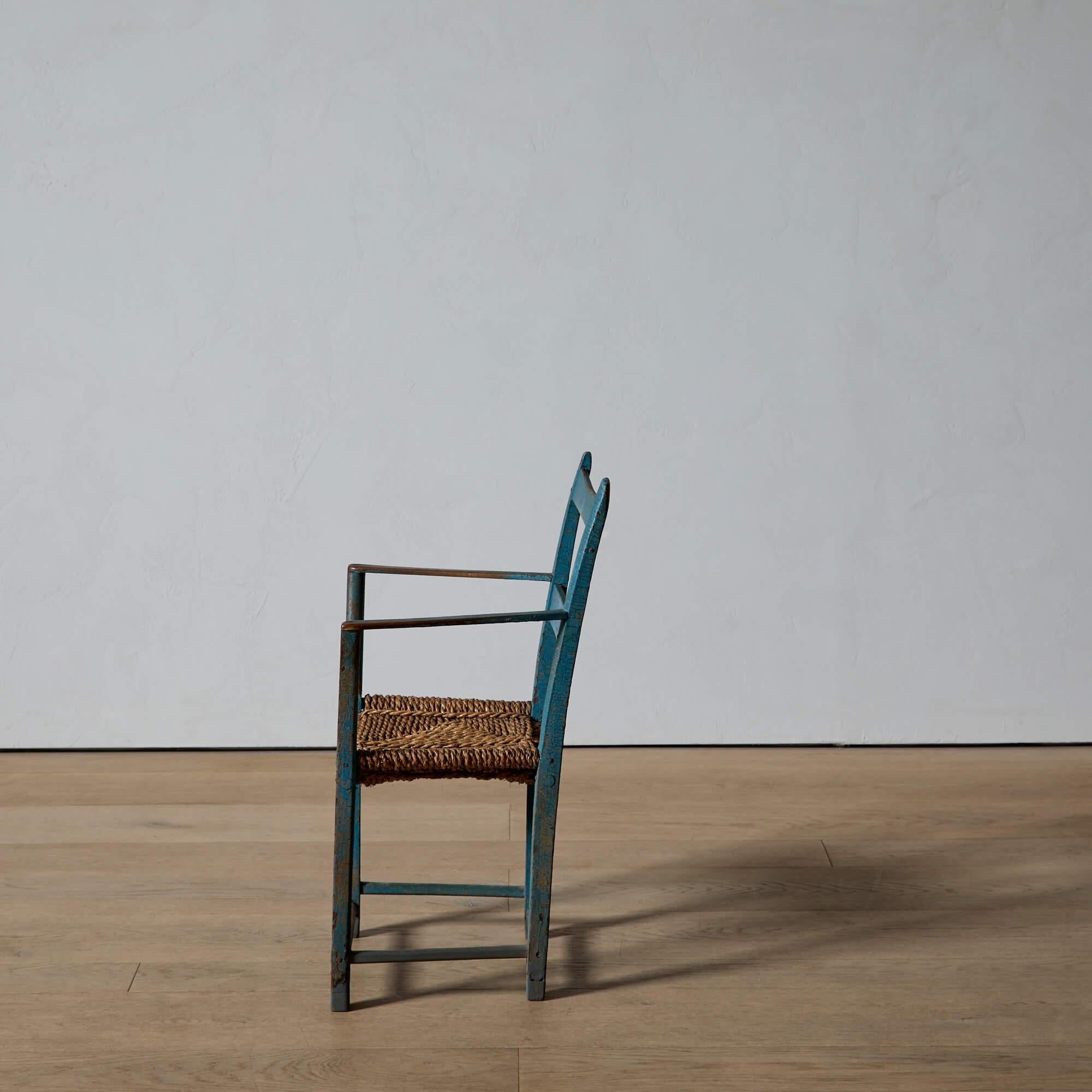 Danois Chaise folklorique danoise unique peinte en bleu