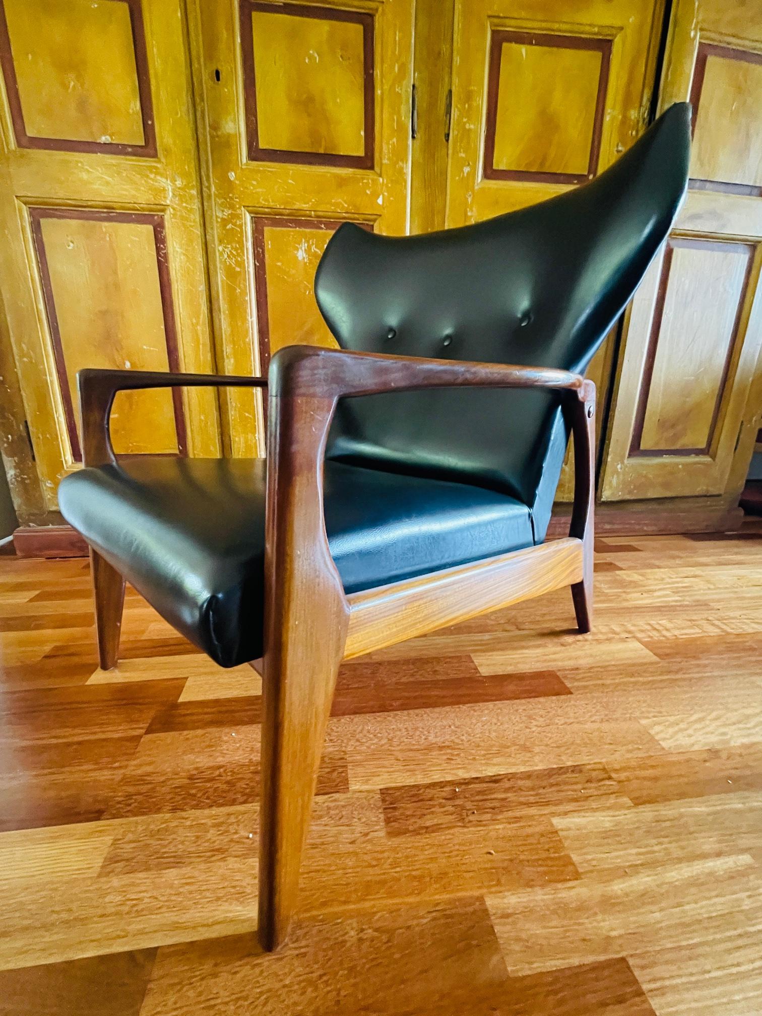 Leather Unique Danish Design chair. Madsen & Schubell style chair. Extreme rare chair For Sale