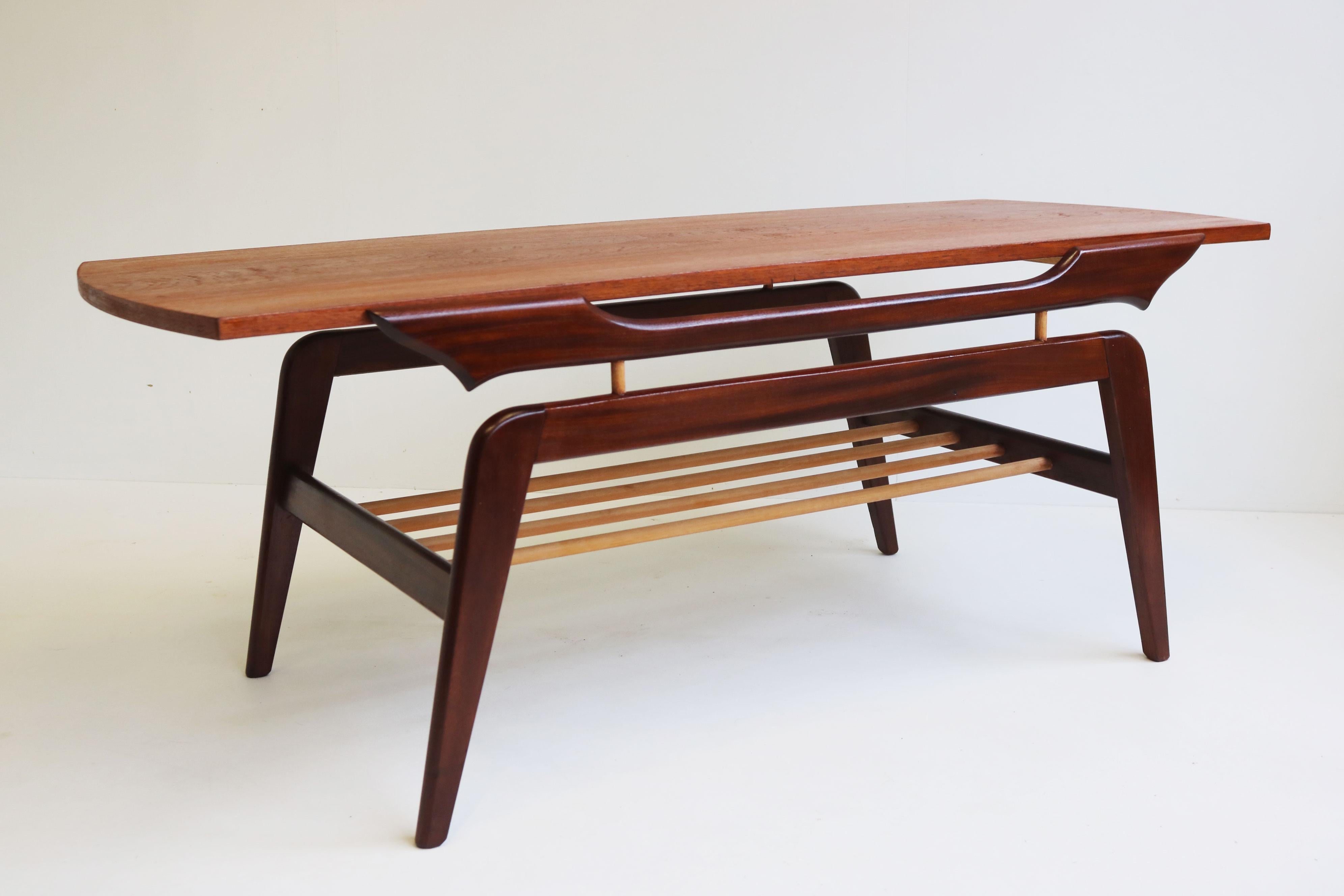 Unique Danish Design Coffee Table flip top teak and beech 1950 mid-century For Sale 5