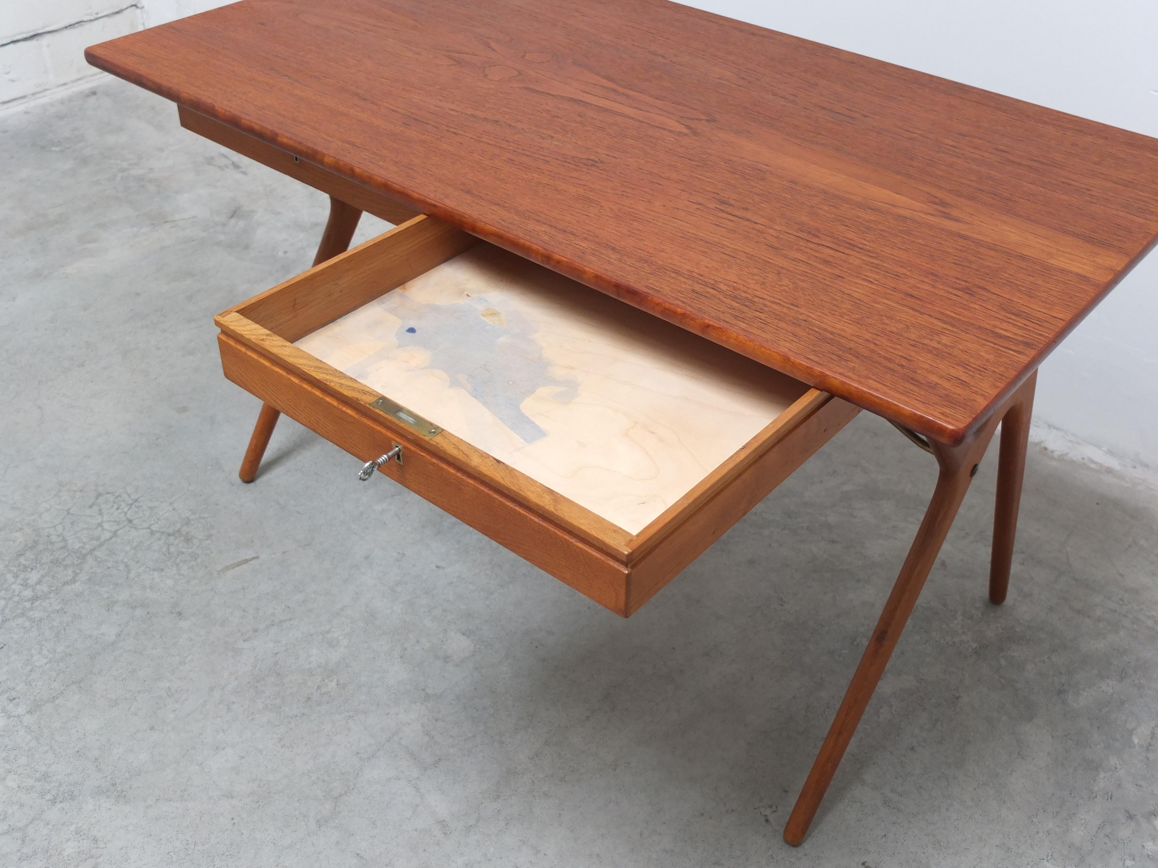 Unique Danish Modern Desk in Teak & Oak, 1950s 9