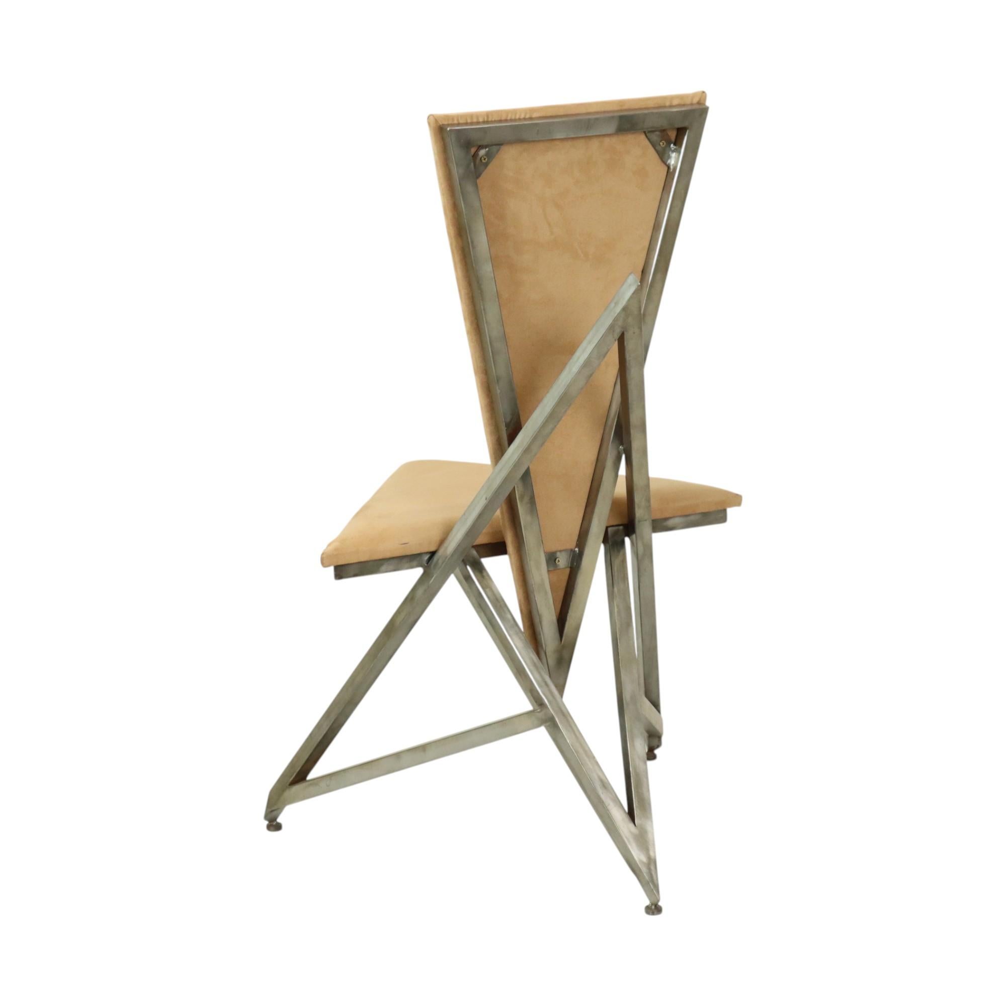 Saldato Sedia di design unico Art Objects fatta a mano in metallo e velluto in vendita