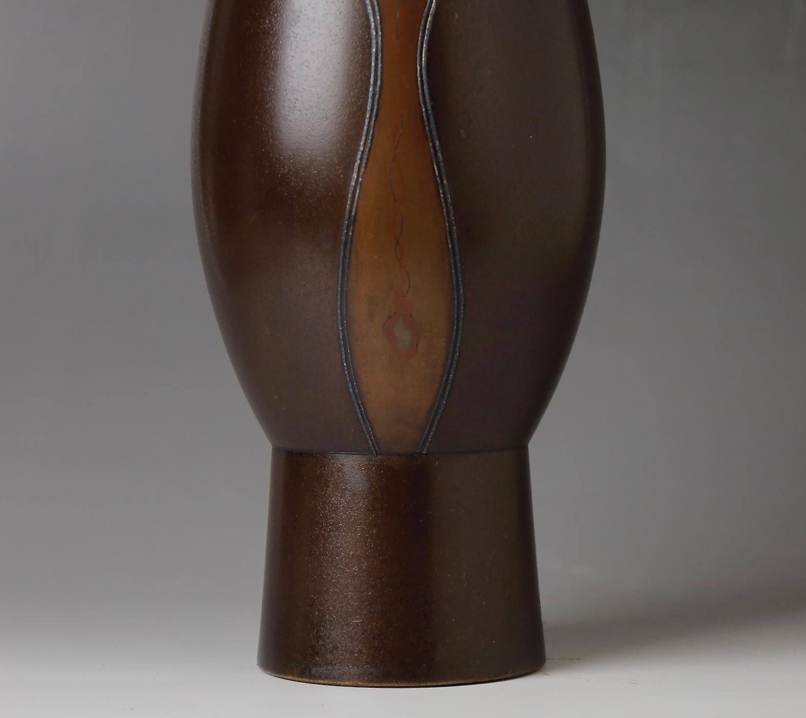 Vaso di bronzo giapponese dal design unico firmato da Haruhiro in vendita 3