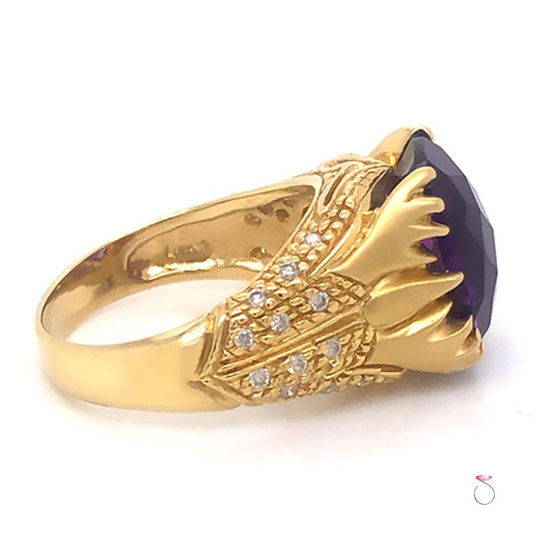 Unique Designer Amethyst & Diamond Ring, 5.00 Carat, 18K Yellow Gold In New Condition For Sale In Honolulu, HI