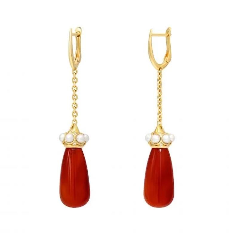 Antique Cushion Cut Unique Designer Carnelian White Diamond Yellow Gold 18 Karat Dangle Earrings For Sale