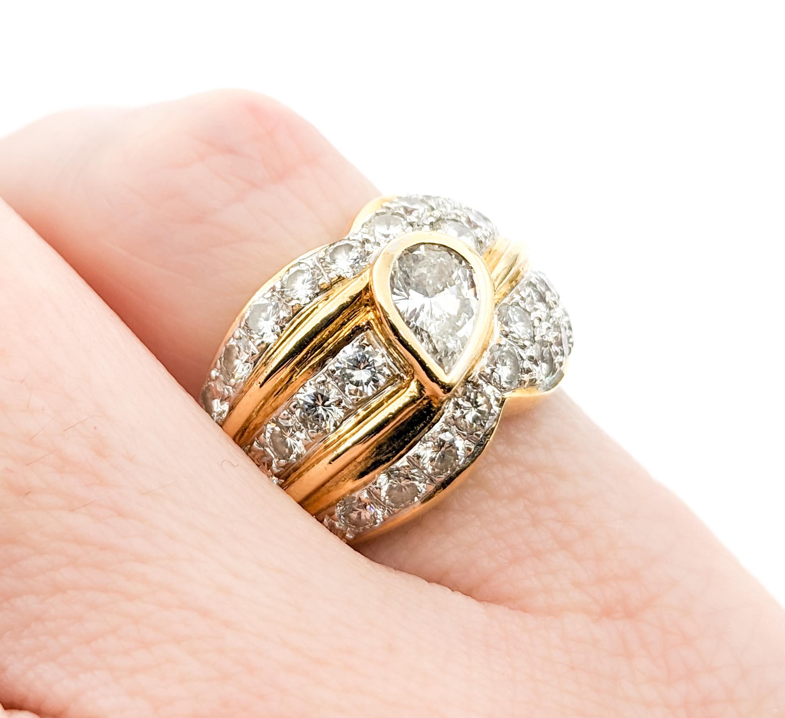 Unique Diamond & 18K Gold Dress Ring In Yellow Gold 4