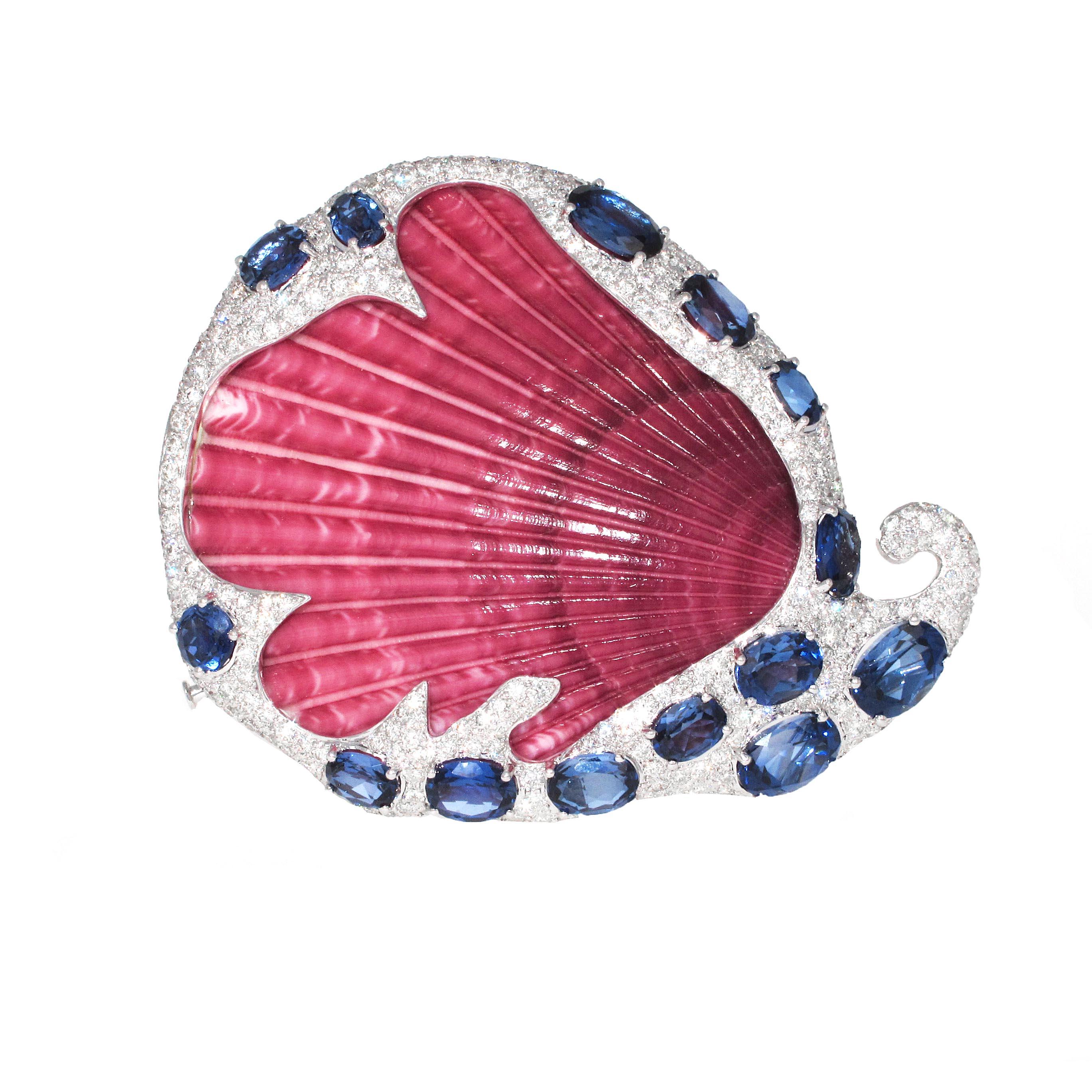 Unique Diamond and Blue Quart Shell Brooch Pin In Excellent Condition In Beverly Hills, CA