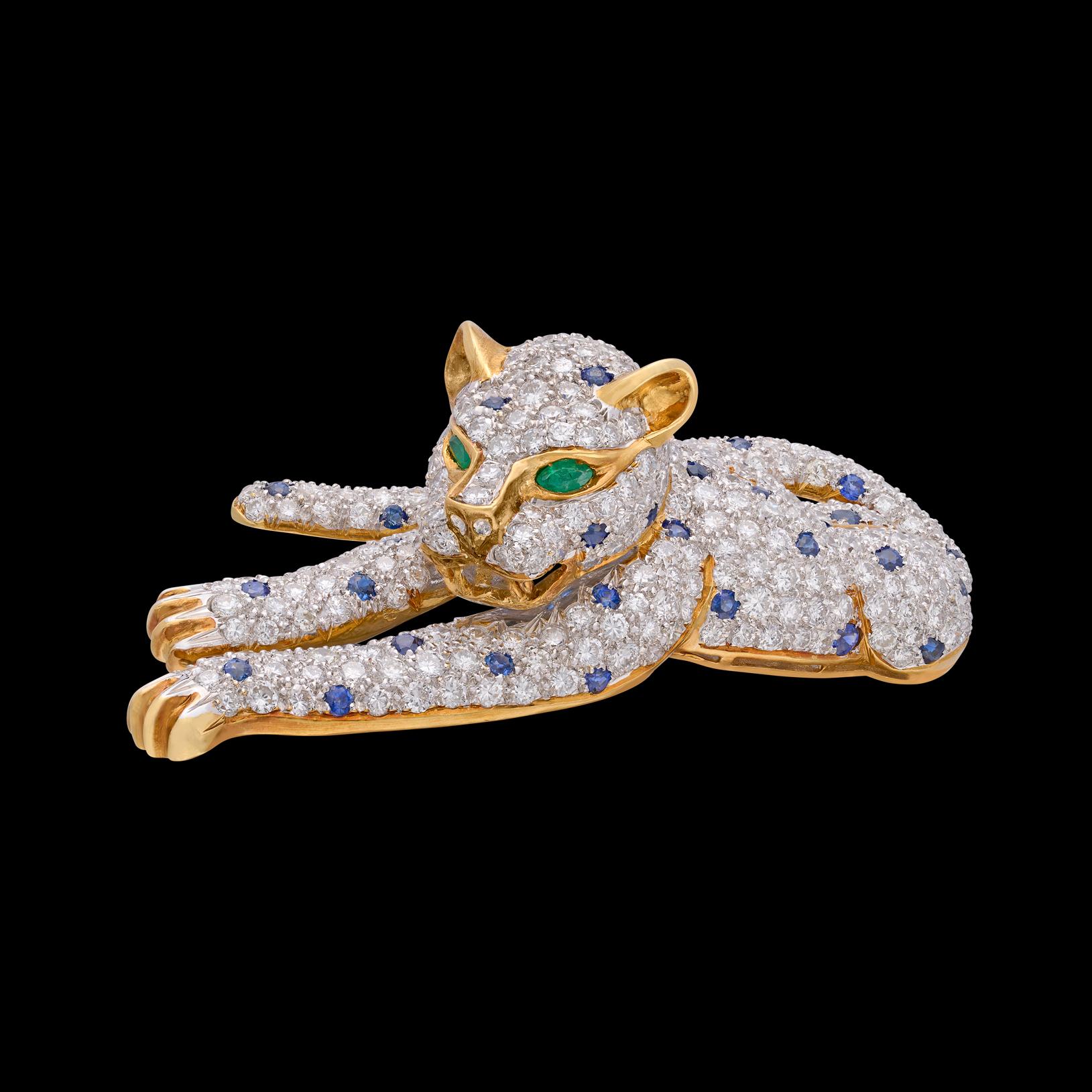 Unique Diamond, Emerald & Sapphire Vintage Leopard Brooch For Sale 1