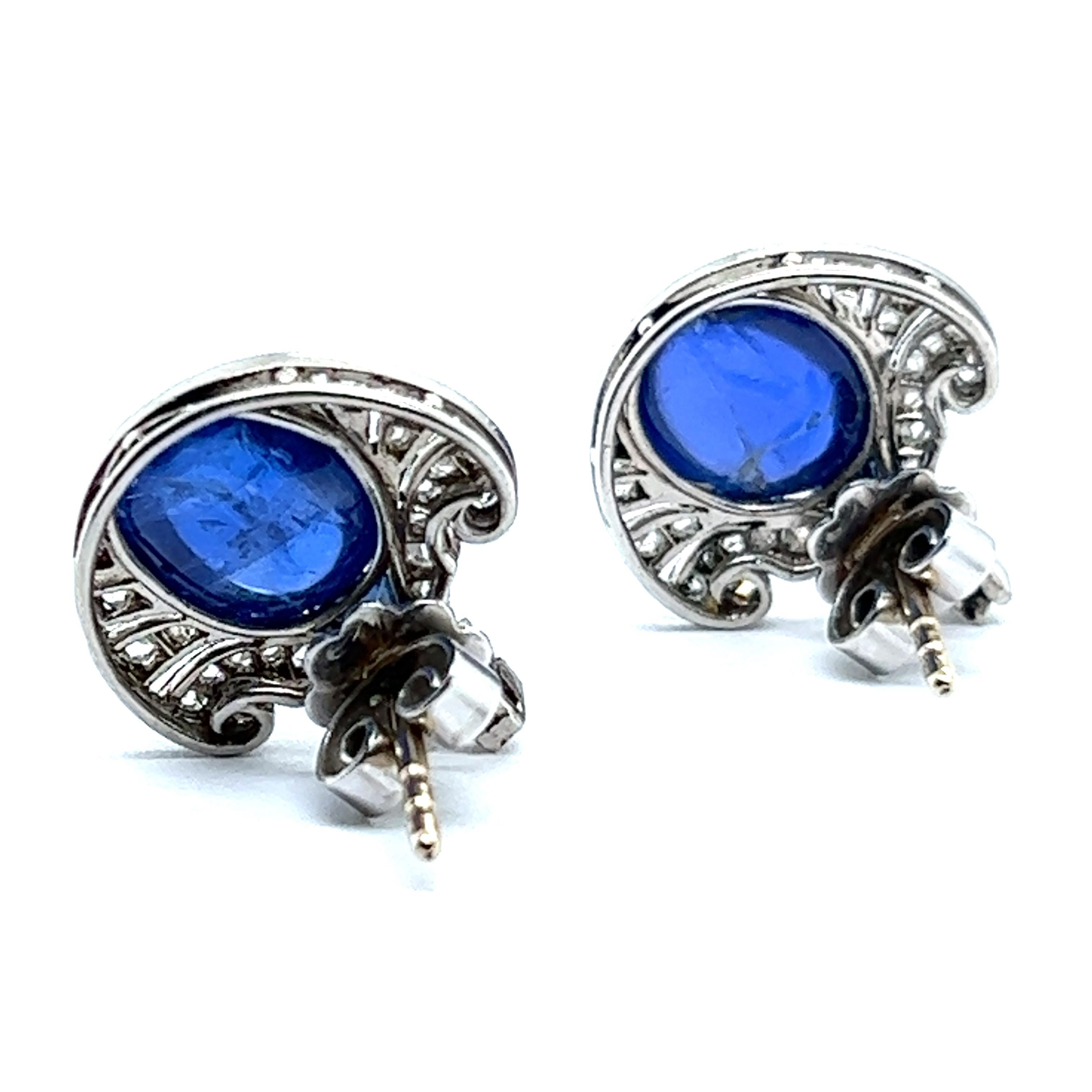 Unique Earrings with Unheated Burmese Sapphires in Platinum For Sale 1