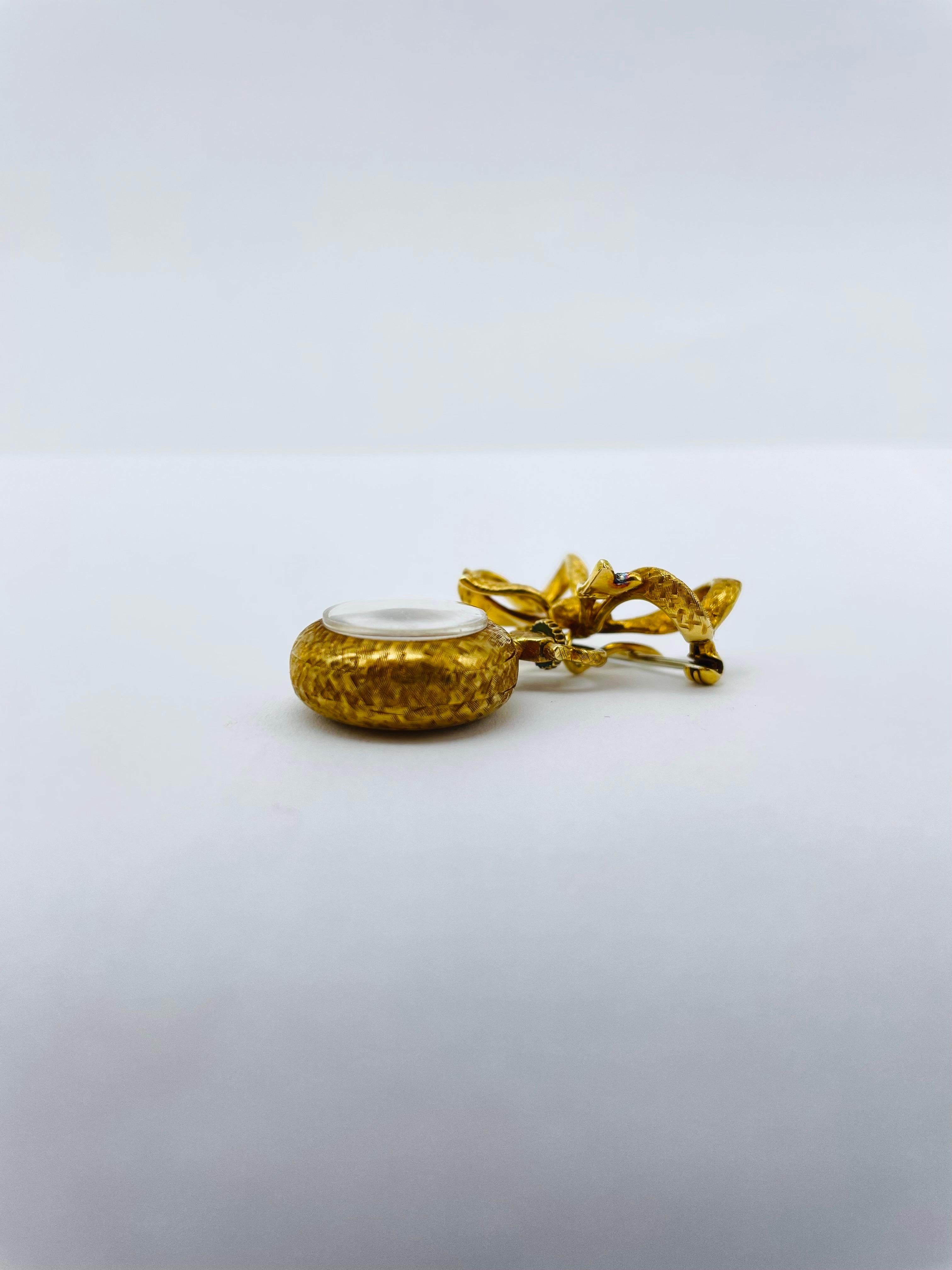 Montre-bracelet Ebel unique en or jaune 18 carats en vente 4