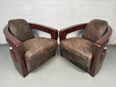 Unique Leather Lounge Chairs Designed by Timothy Oulton