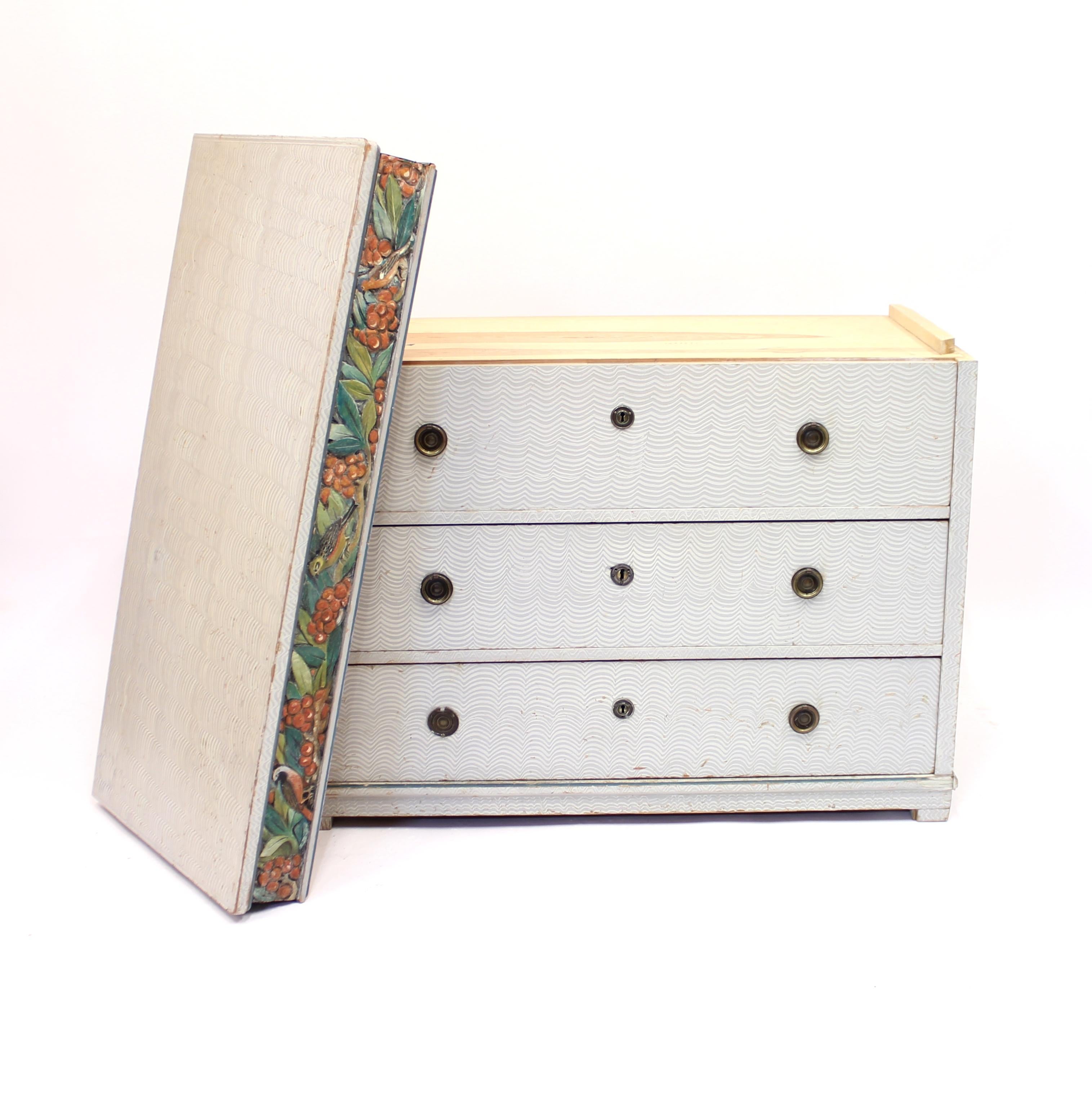 Eine einzigartige, vielseitige künstlerische Schublade, frühes 20. Jahrhundert (Kiefernholz) im Angebot