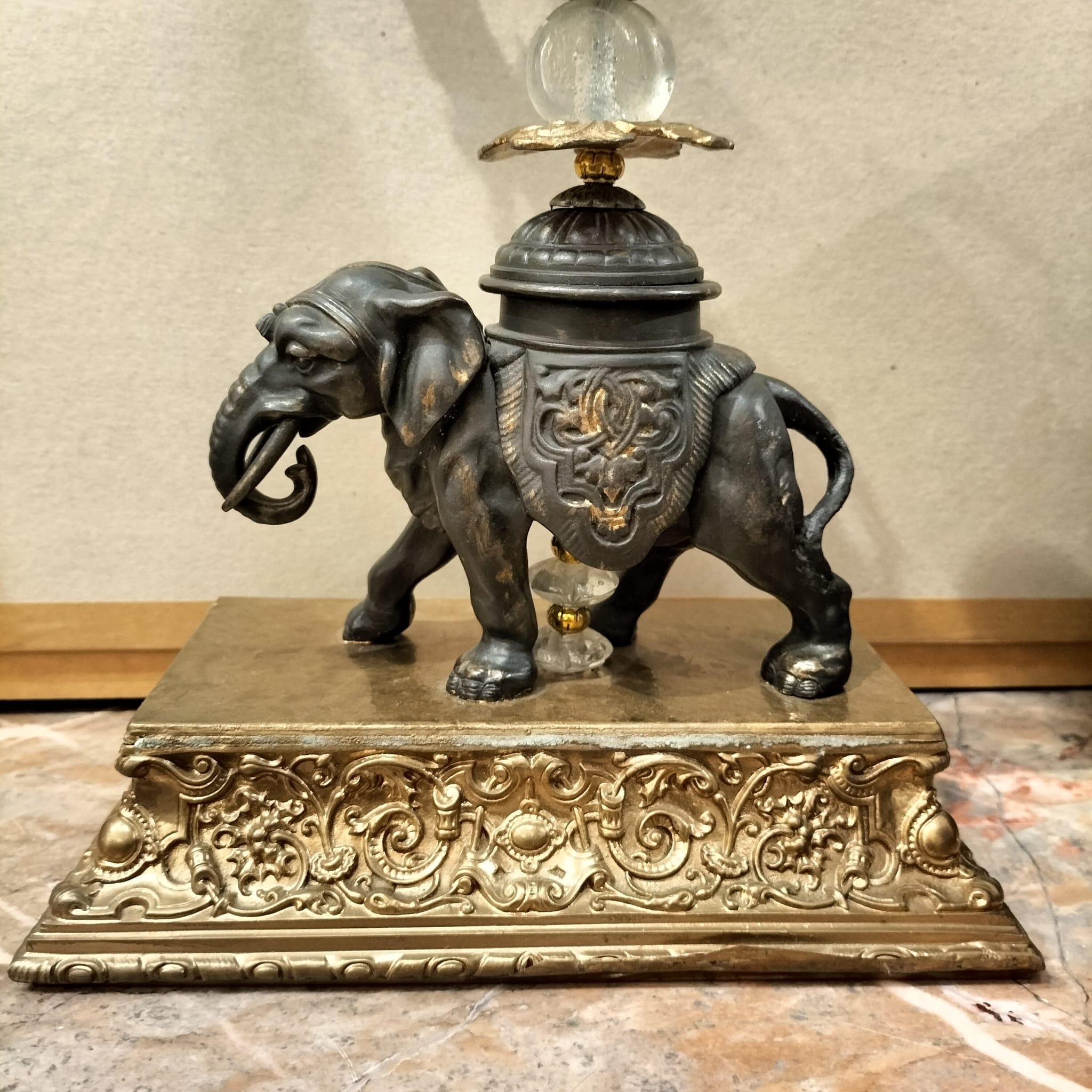 Unique Elephant Statue in Bronze with Coral, 20th Century For Sale 1