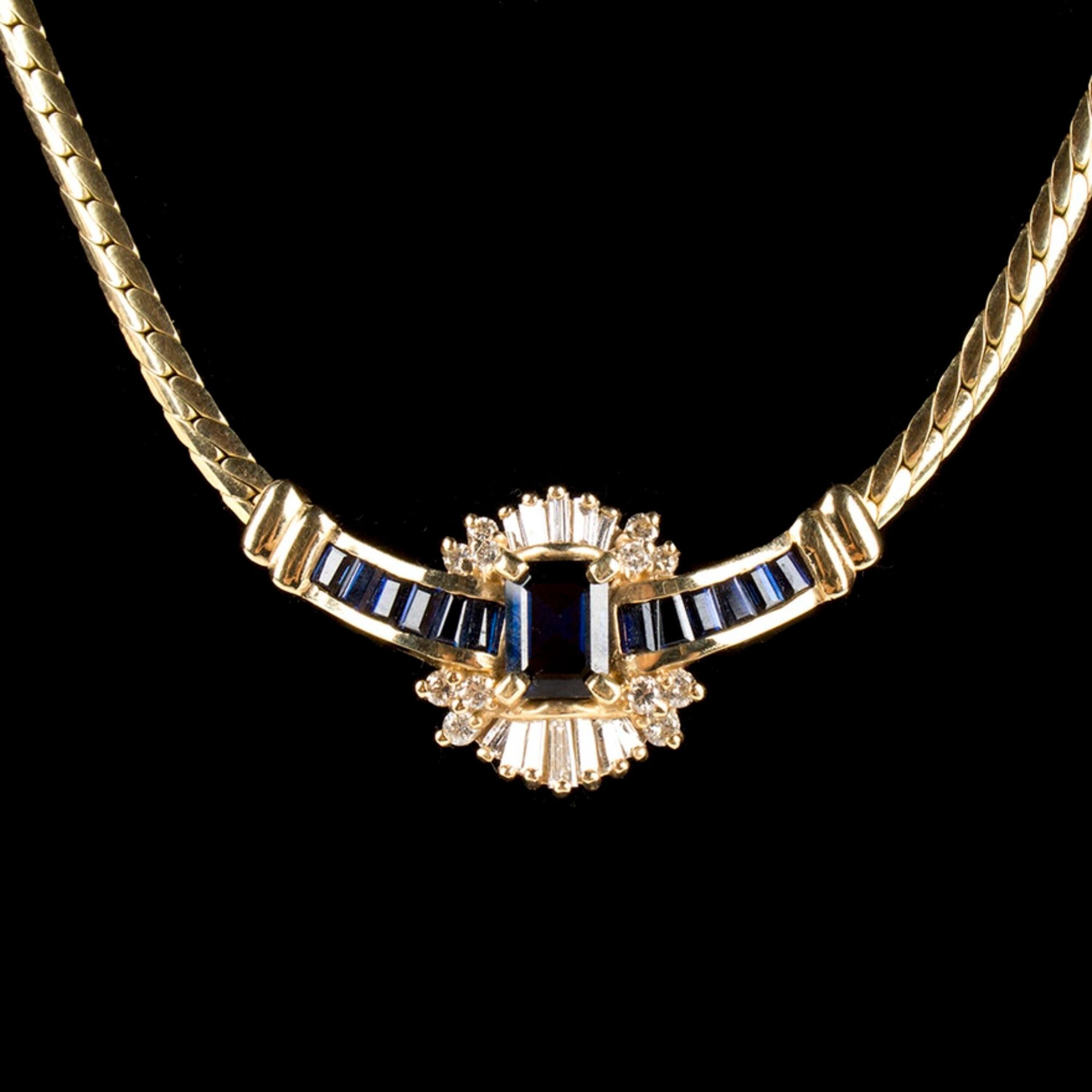 Unique Emerald Cut Sapphire Diamonds Necklace, 18K Gold For Sale 3