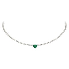 Für sie eine einzigartige Smaragd-Diamant-Halskette aus 18 Karat Weißgold