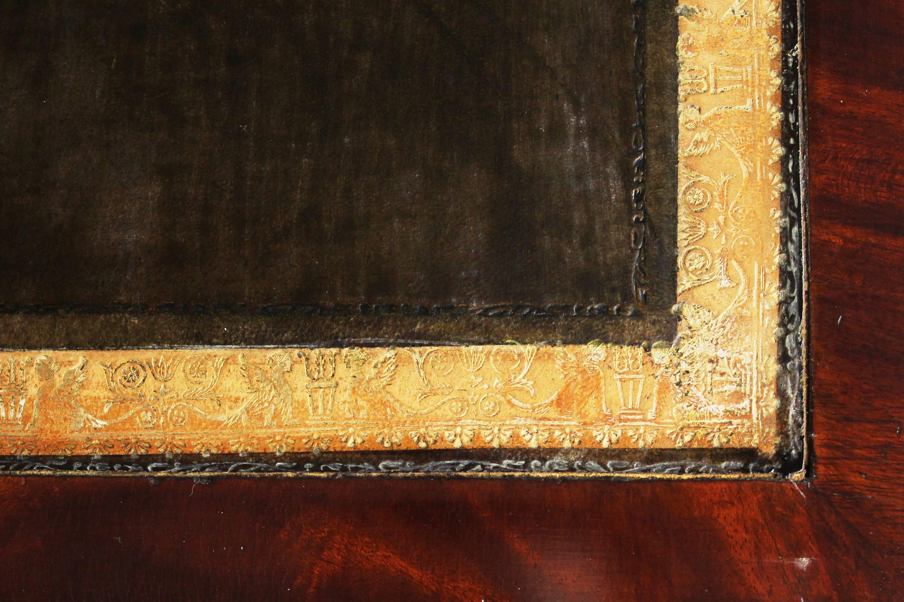 Unique Empire Desk, Mahogany Veneered, circa 1810, Leather Writing Surface (Frühes 19. Jahrhundert) im Angebot