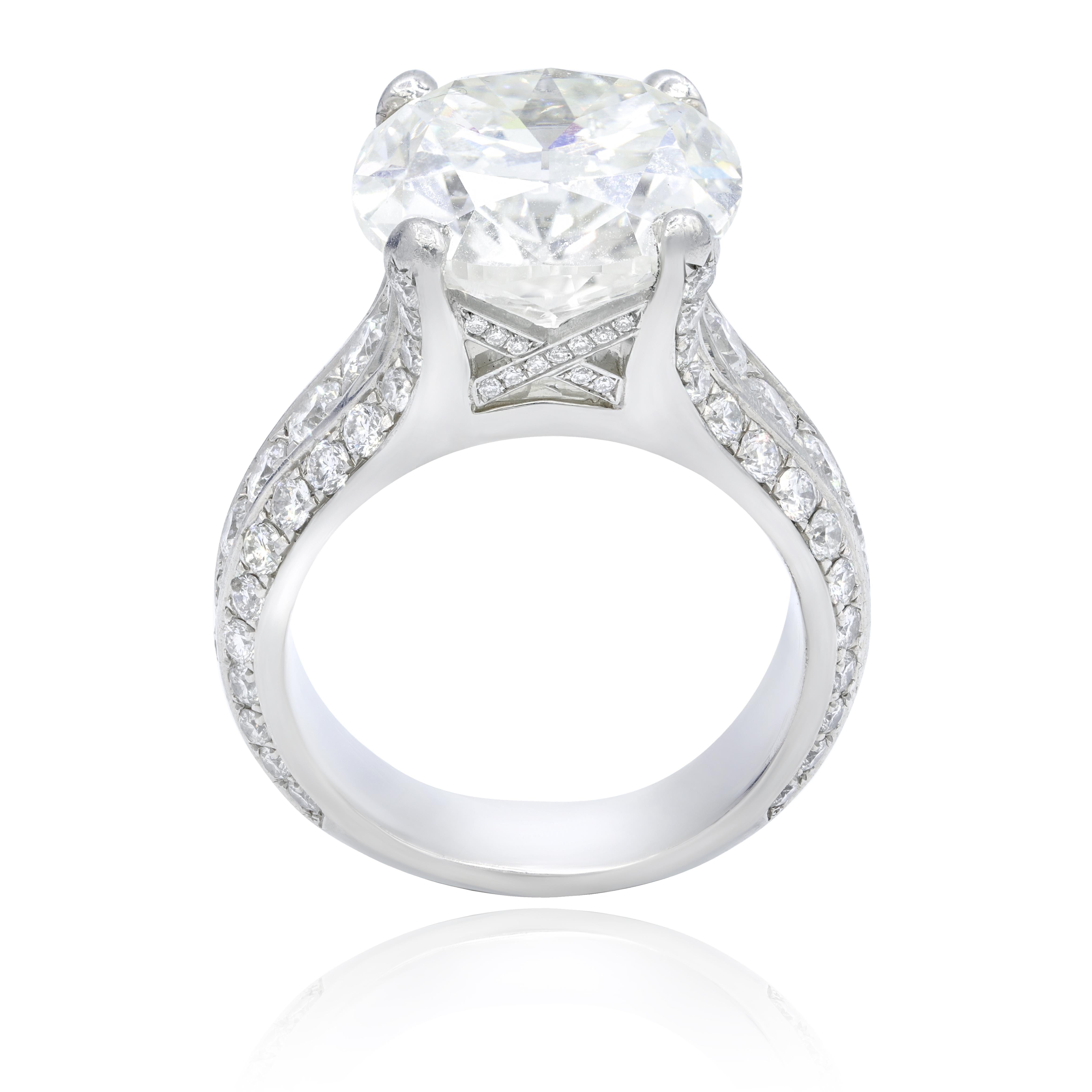 unique cushion cut engagement rings